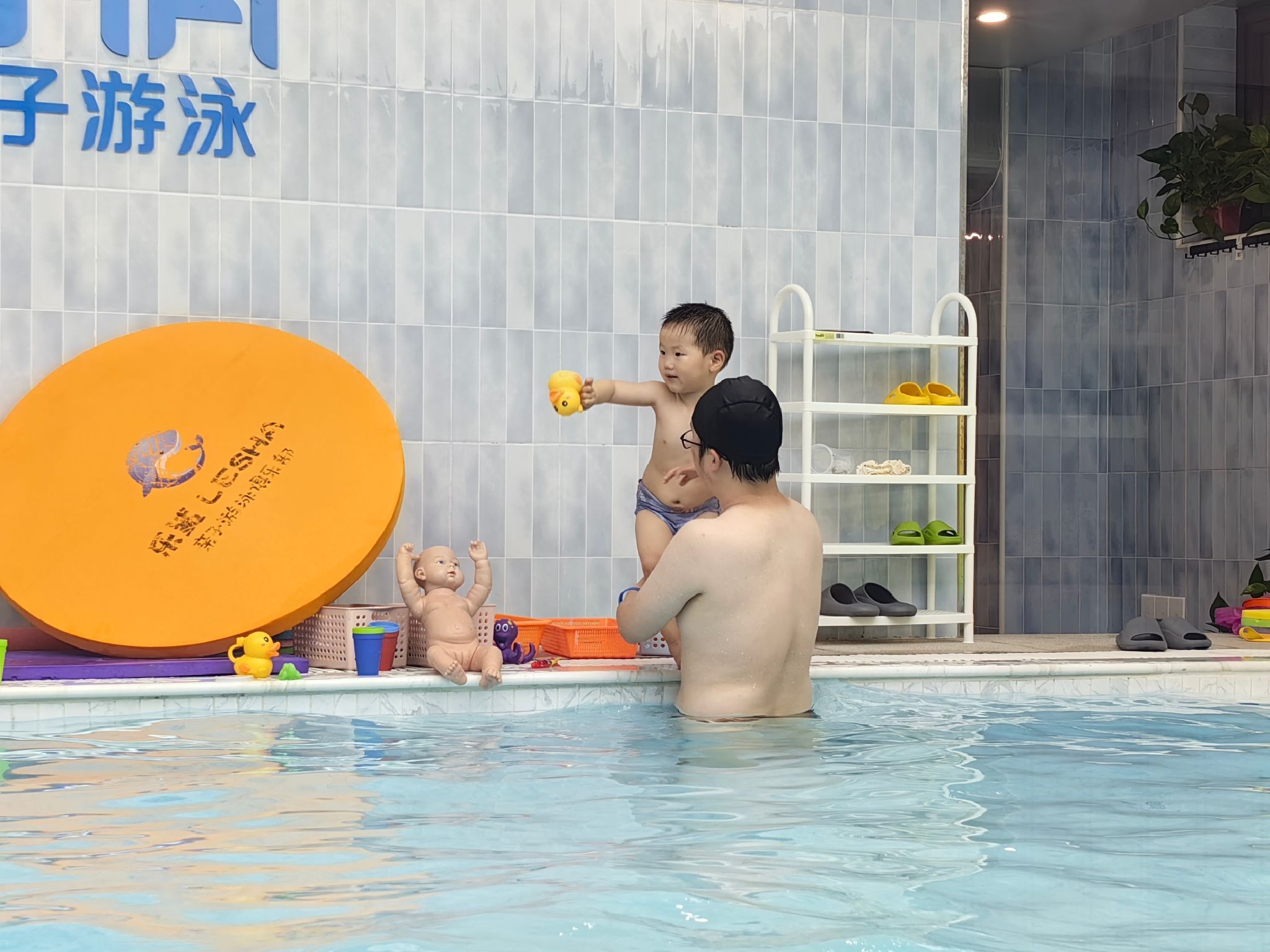 场地封面-海乐鲨亲子游泳俱乐部