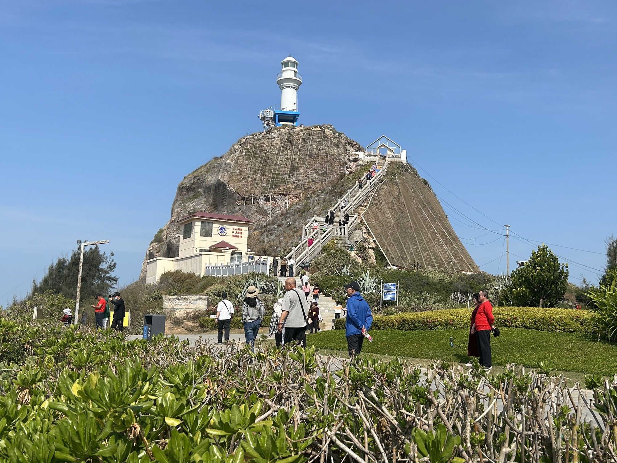鱼鳞洲灯塔