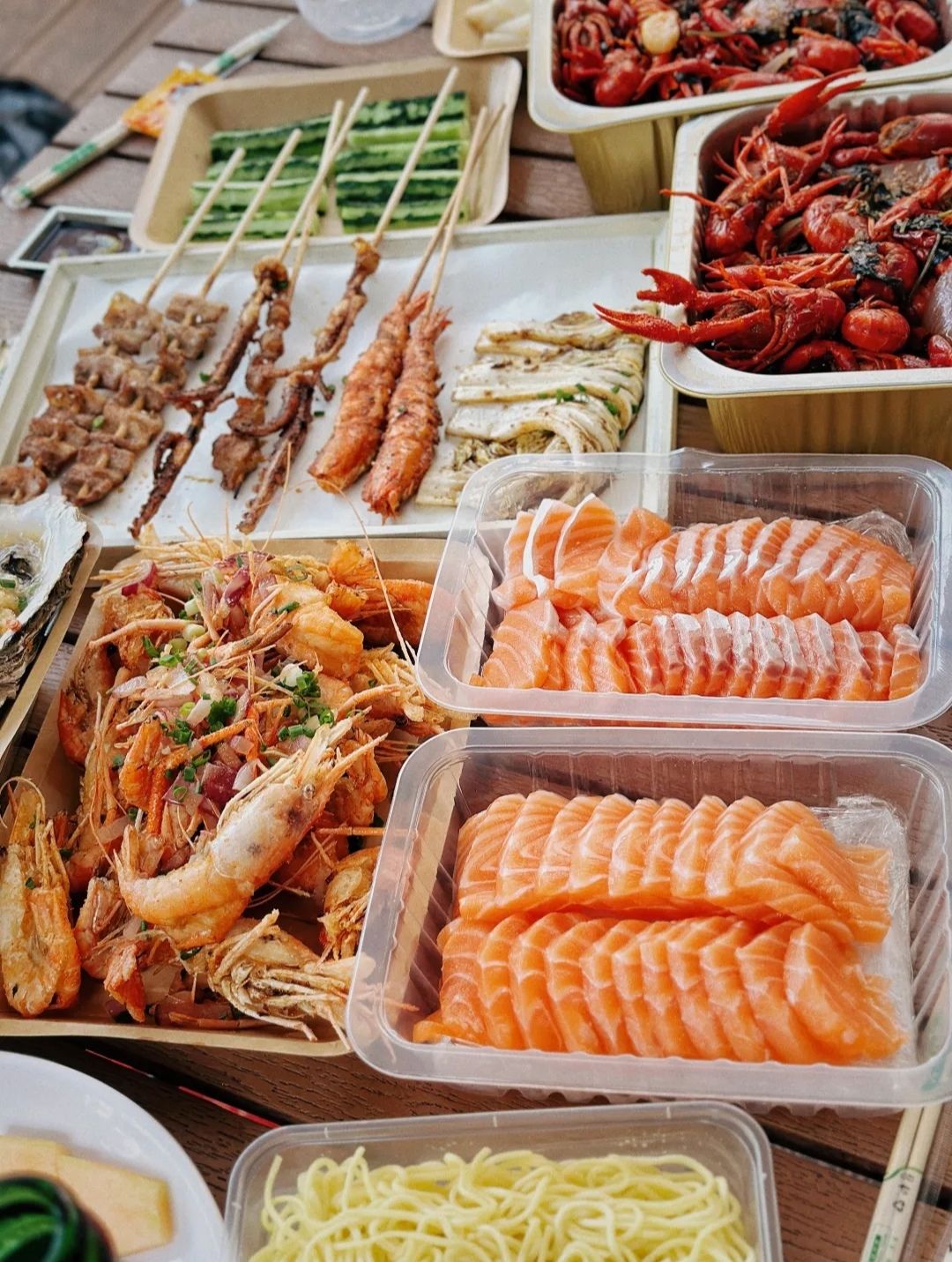 半日闲休闲钓虾馆