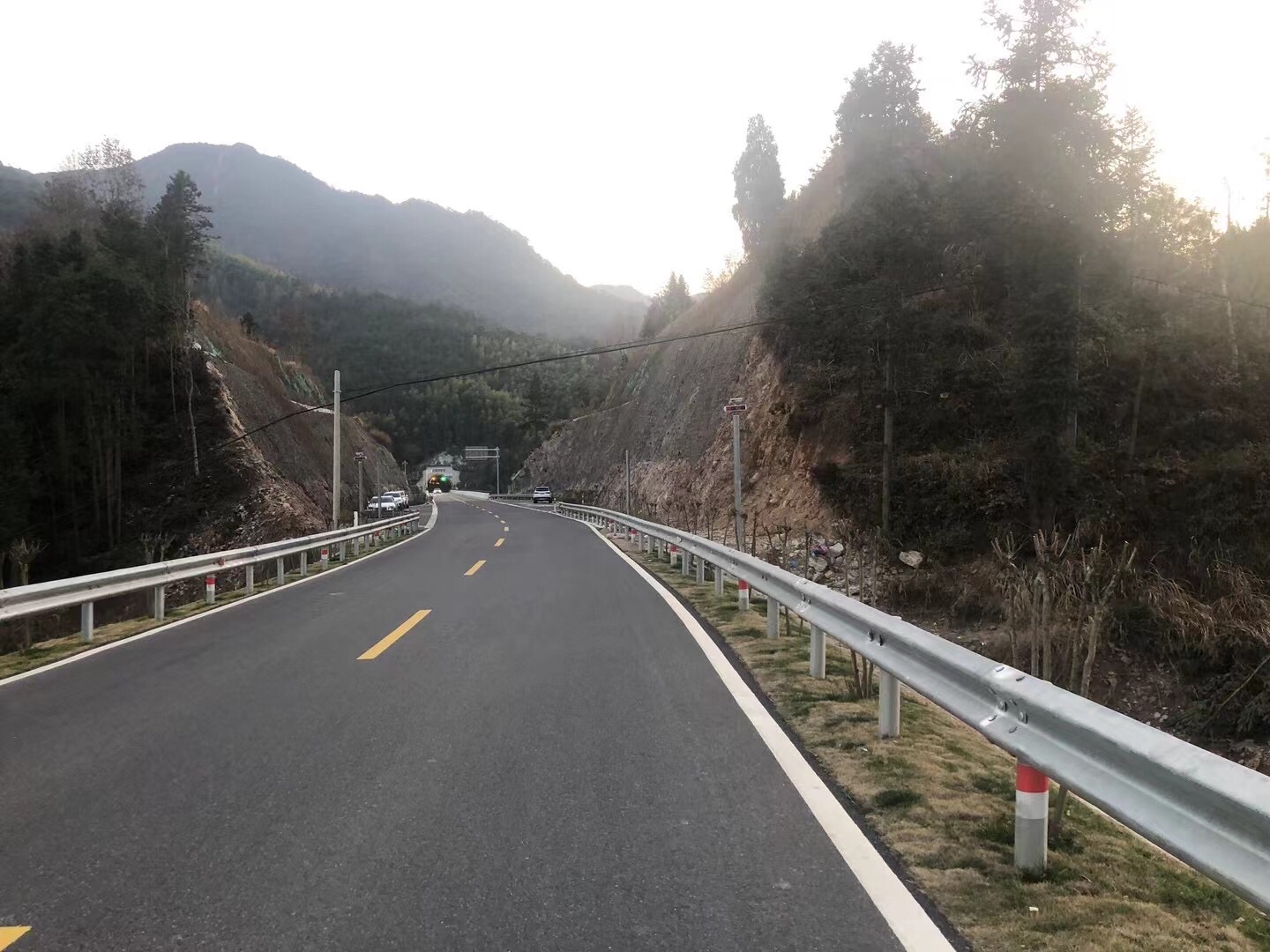 永嘉县鹤盛镇岩峰村碏头瀑布旅行图片 1