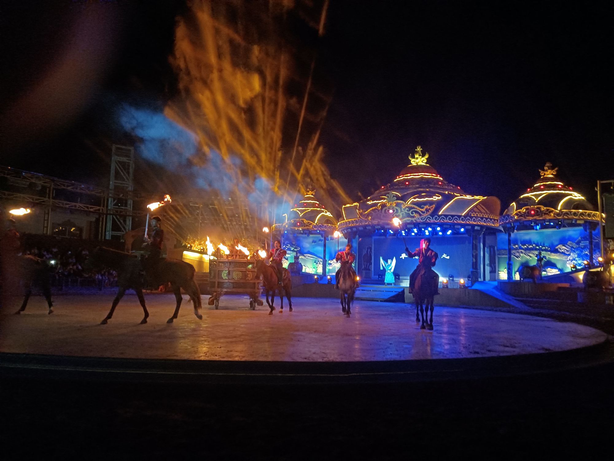 篝火晚会旅行图片 2