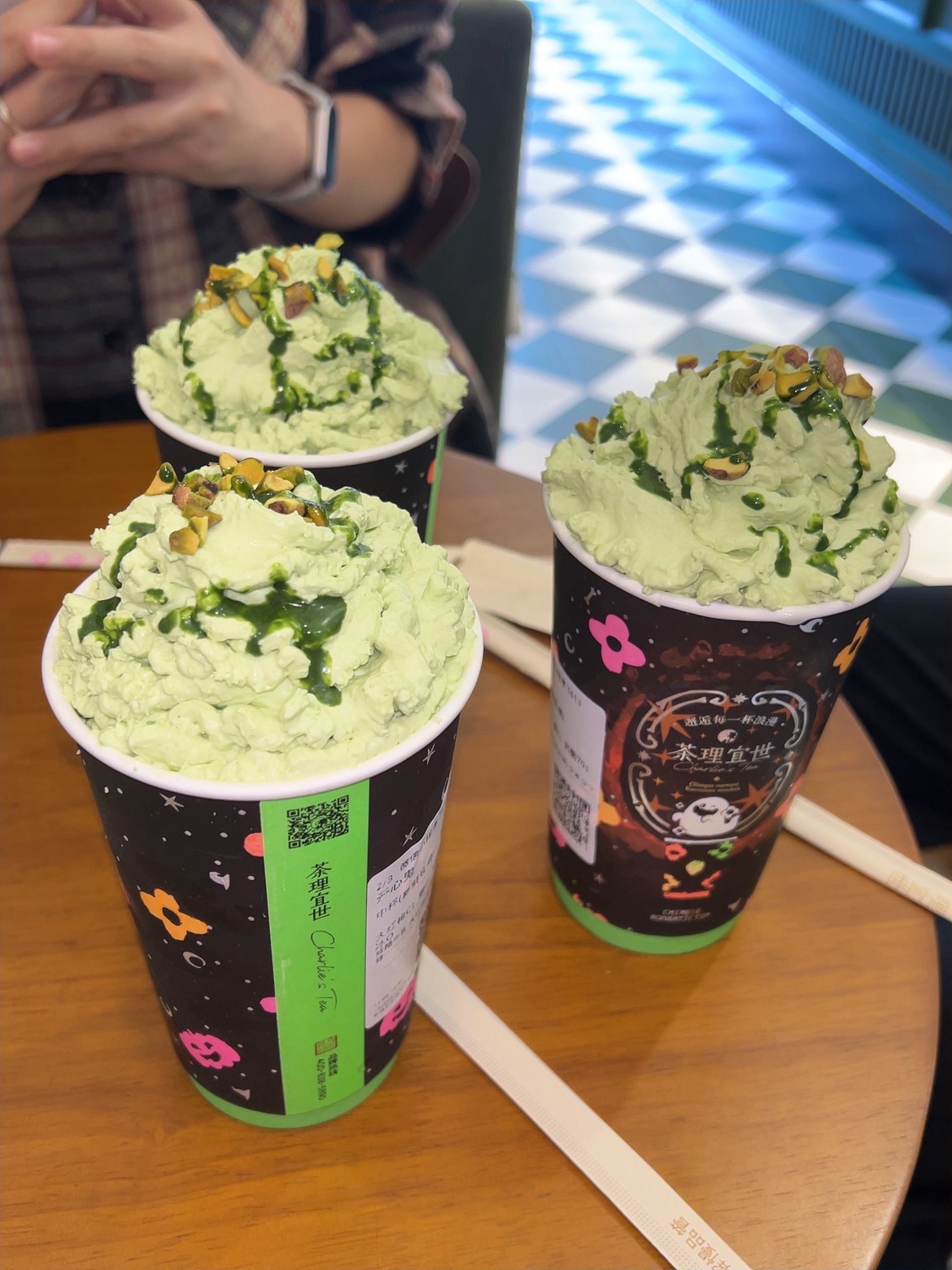 场地封面-呼啦啦畅享音乐汇(大埔路店)