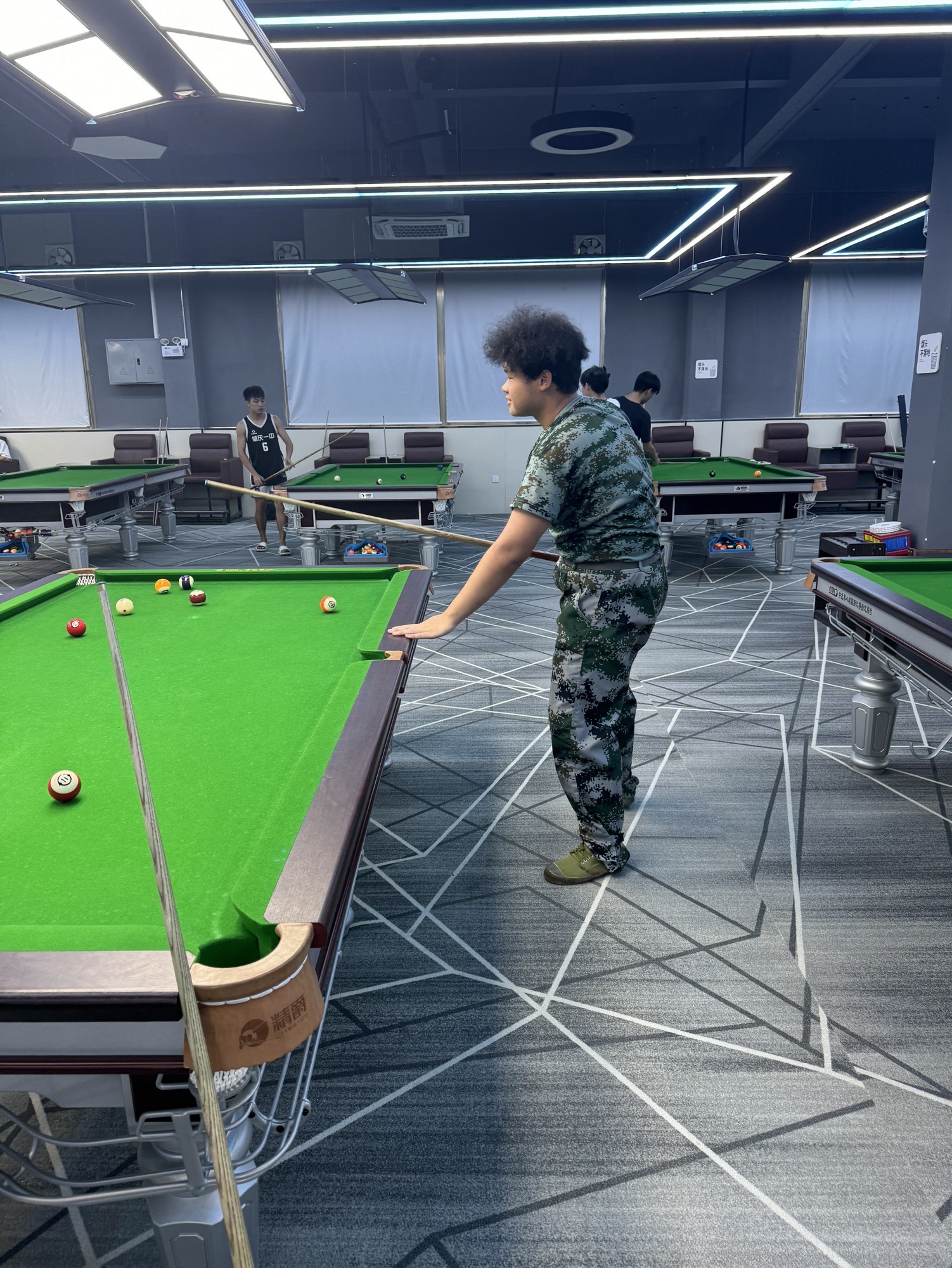 场地封面-985台球俱乐部(广州商学院店)