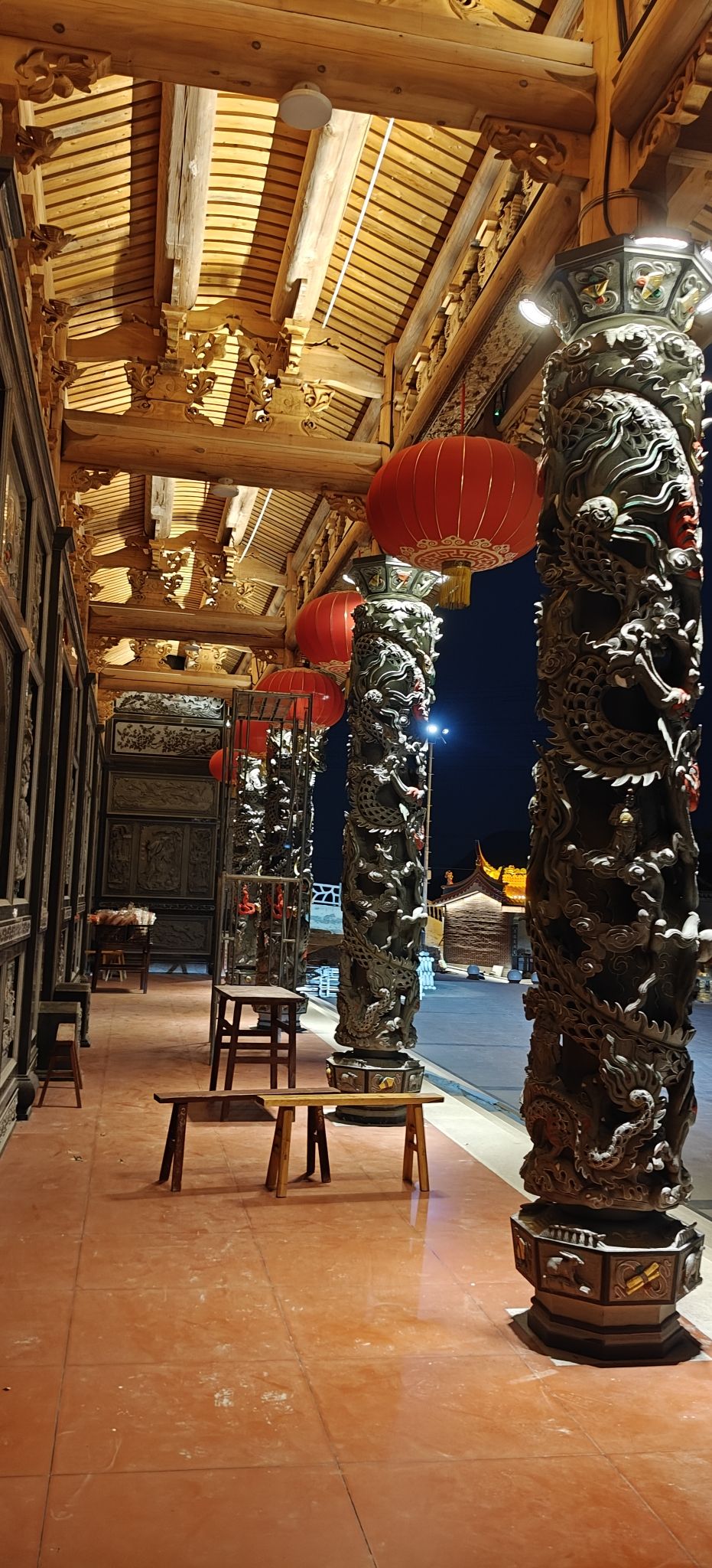 法济岩寺实景照片