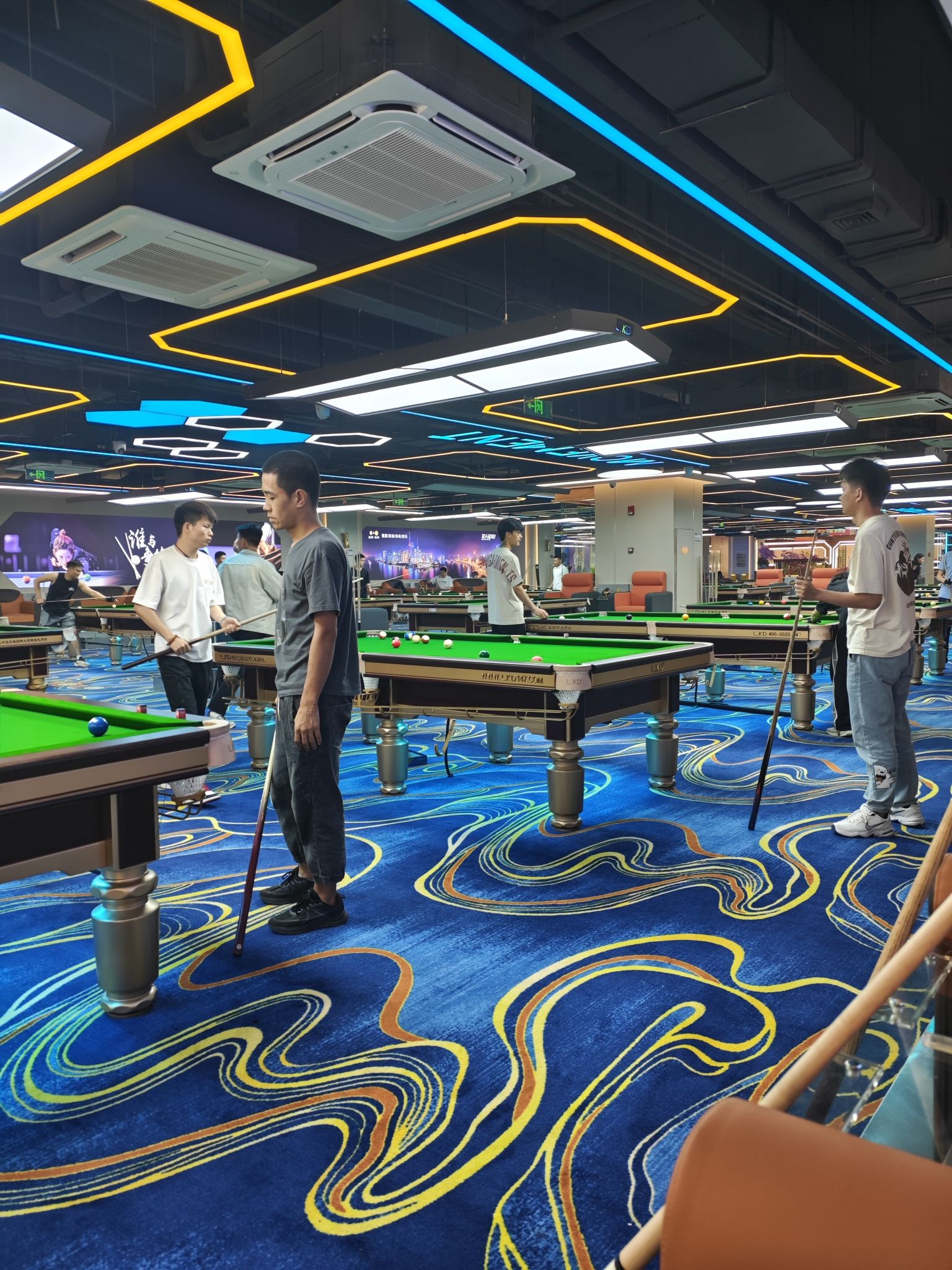 场地封面-J0Y乔氏捌点玖桌球棋牌俱乐部