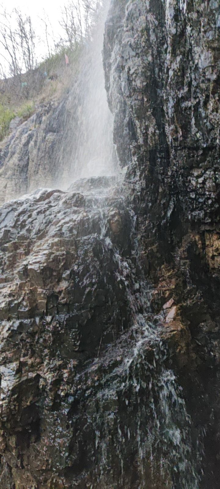滴水瀑布旅行图片 1
