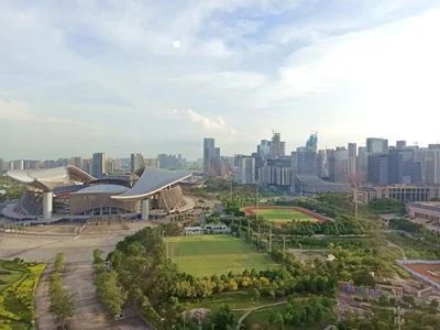 南宁市五象保税区综合广场(建设中)旅行图片 1