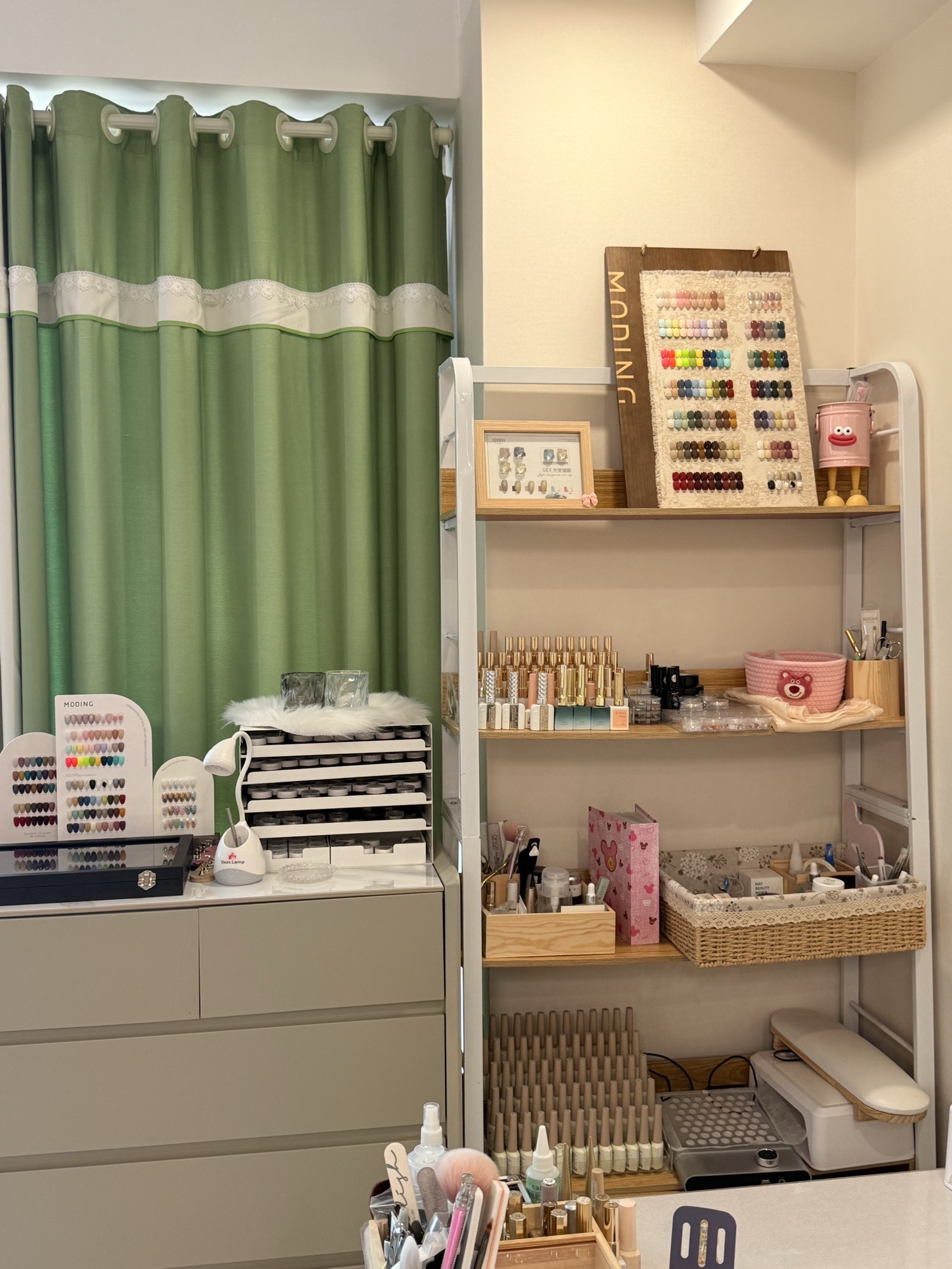 美艺舍·皮肤管理中心(金地商务中心B座店)