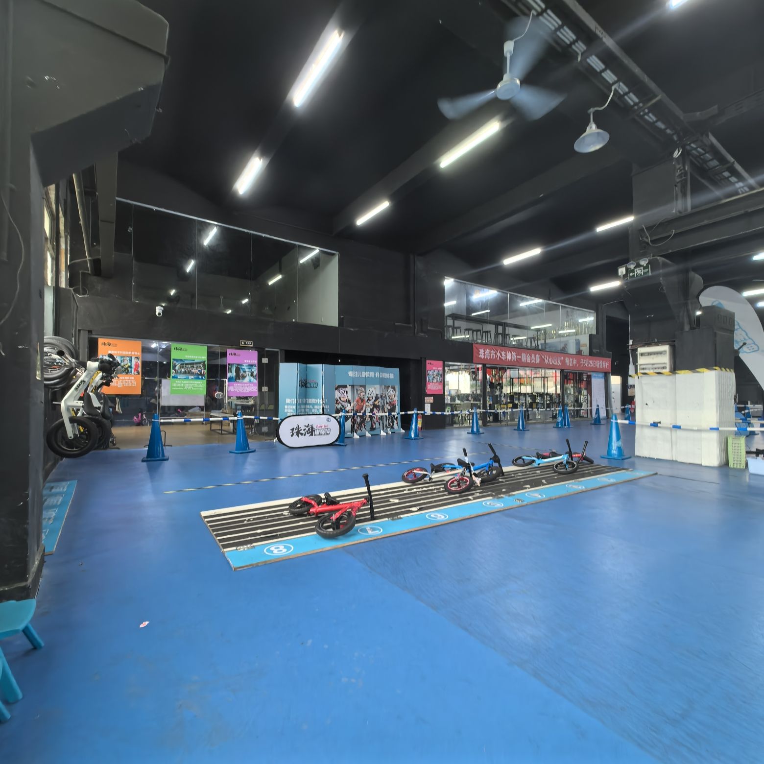 珠海小车神儿童运动馆(南屏店)
