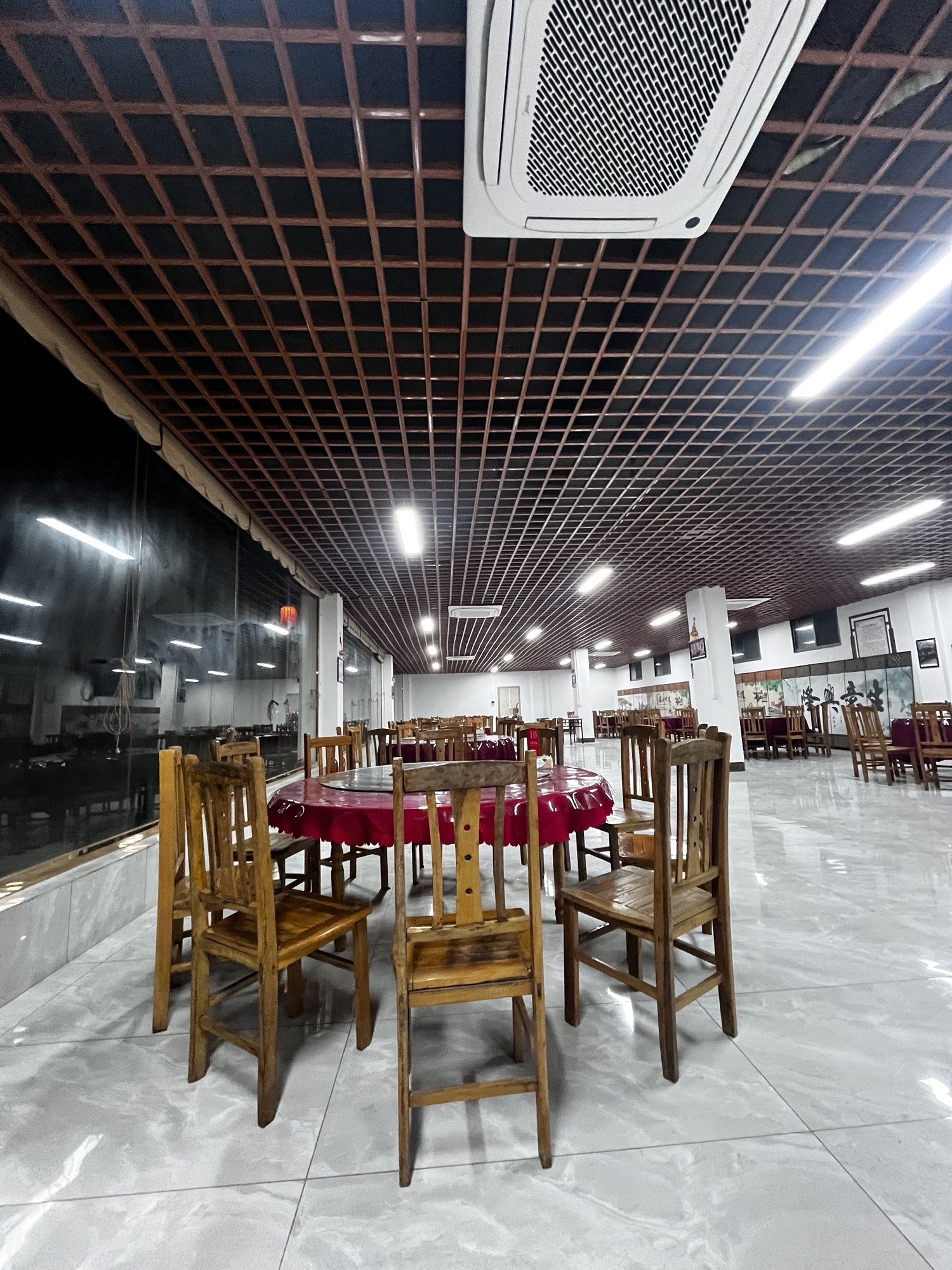 凤山县三门海农家餐馆