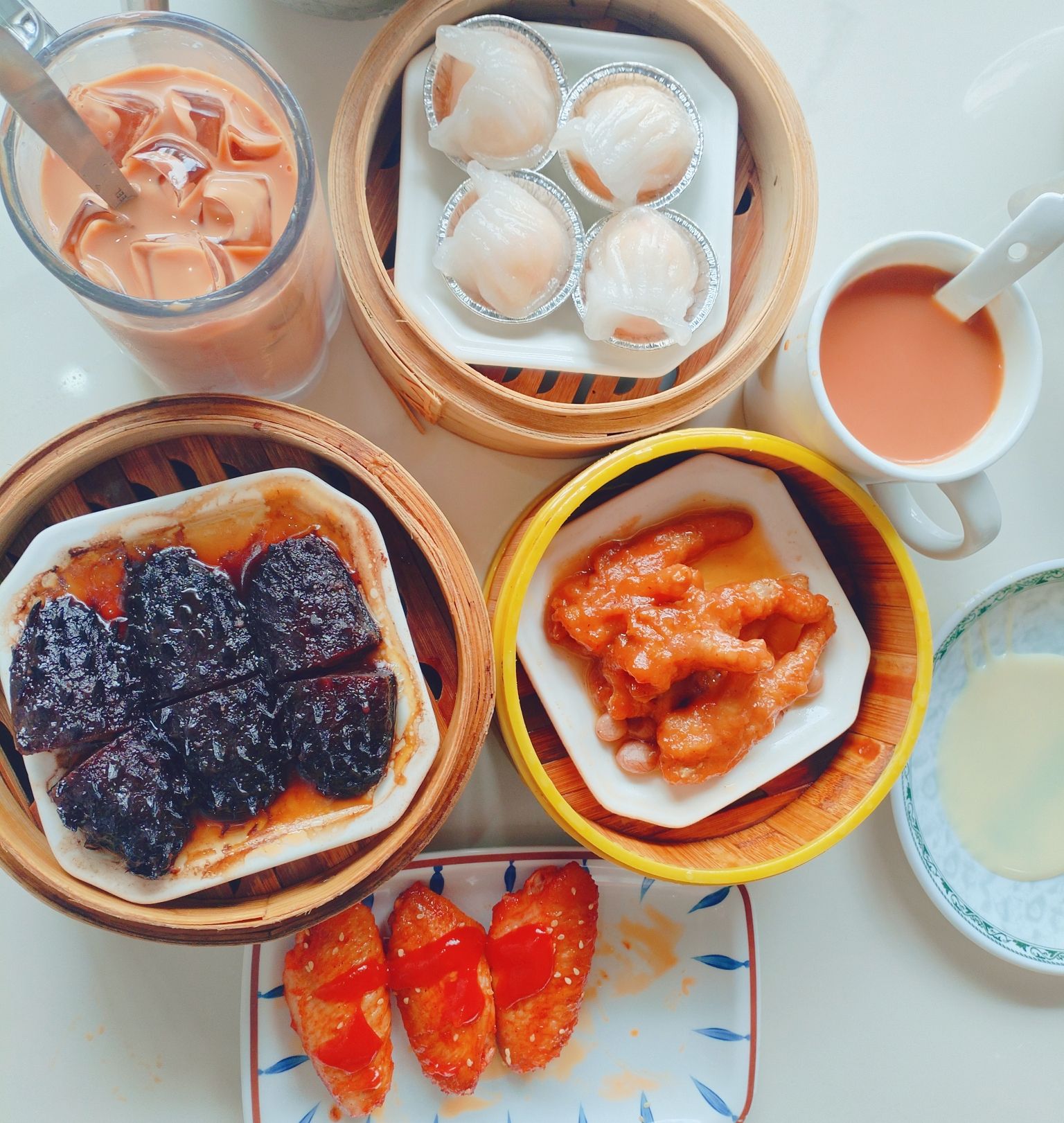呀喏哒老爸茶店