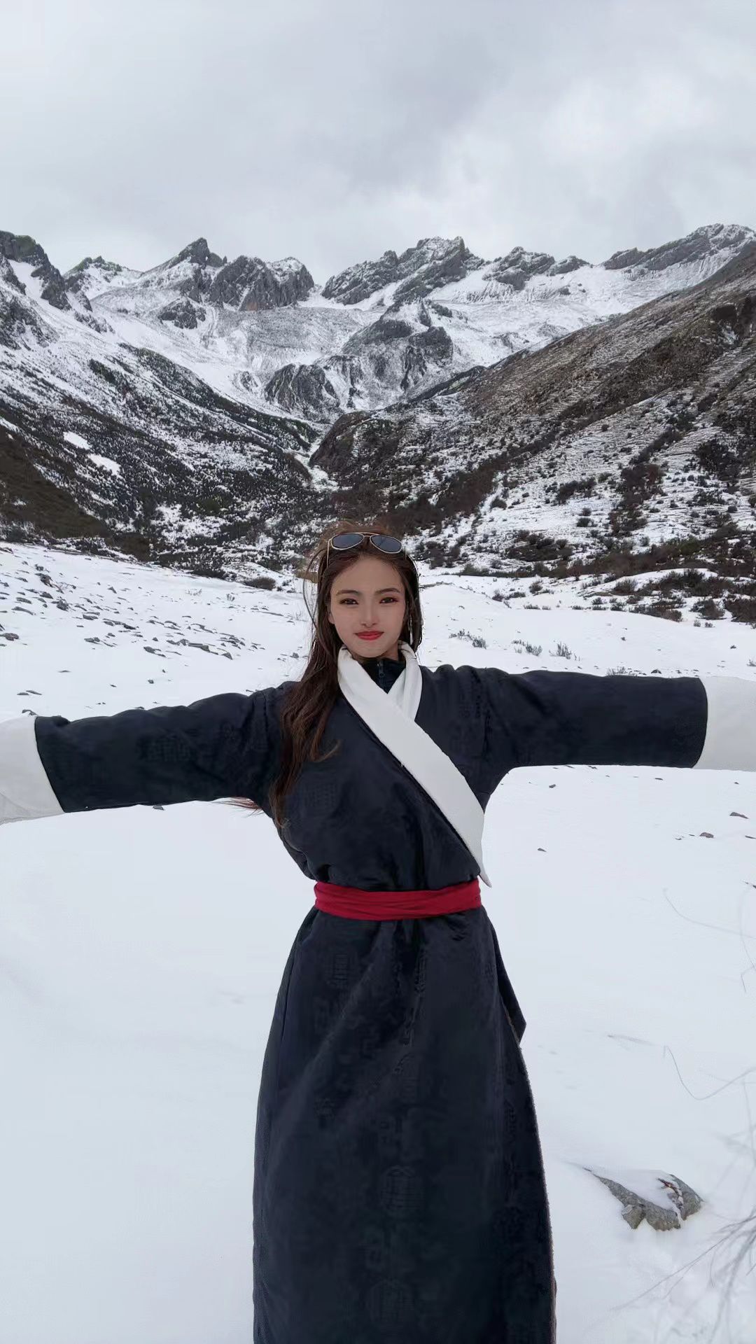 太阳沟穿山洞旅行图片 1