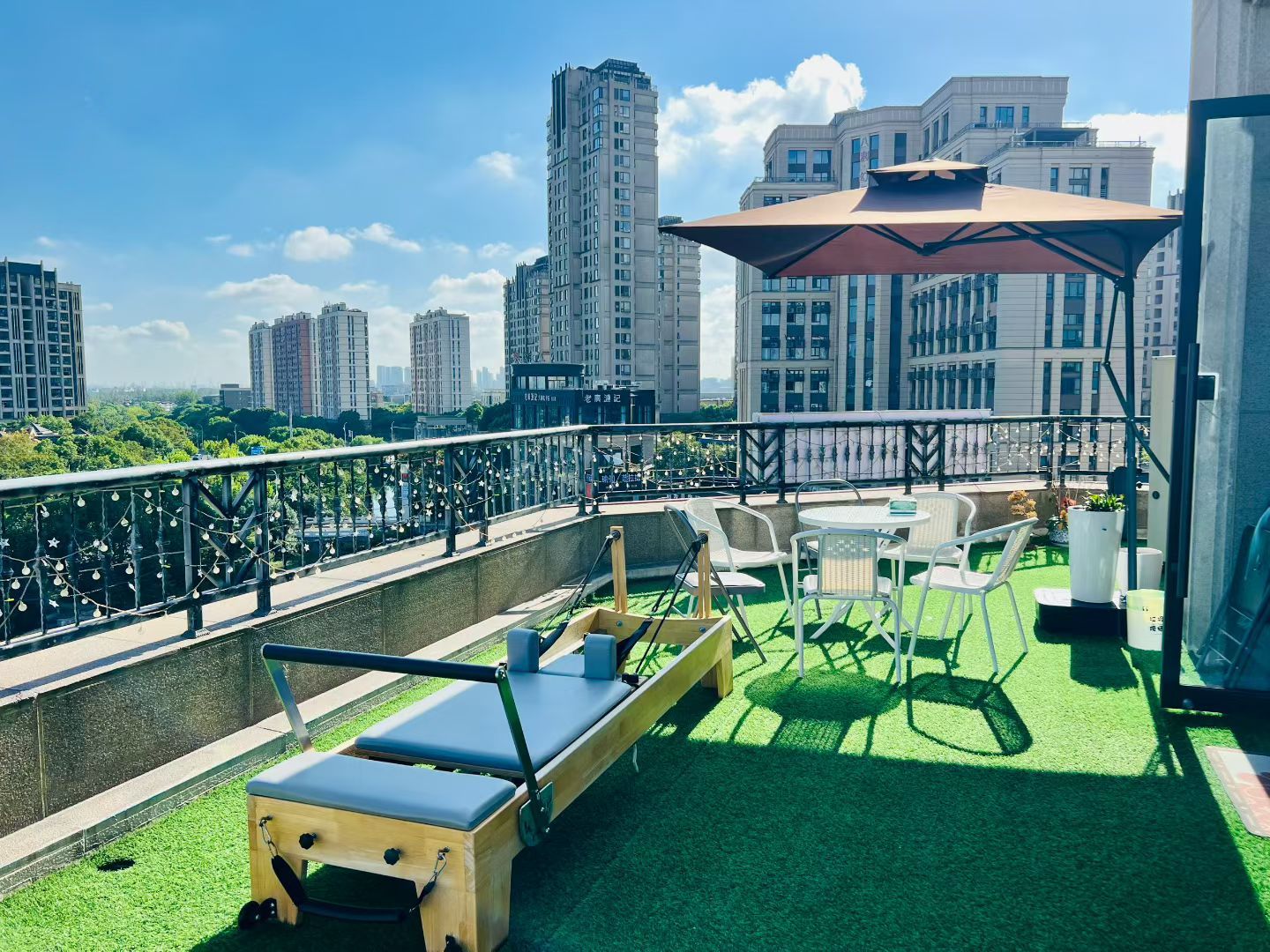 场地封面-明星瑜伽普拉提(幻月城)