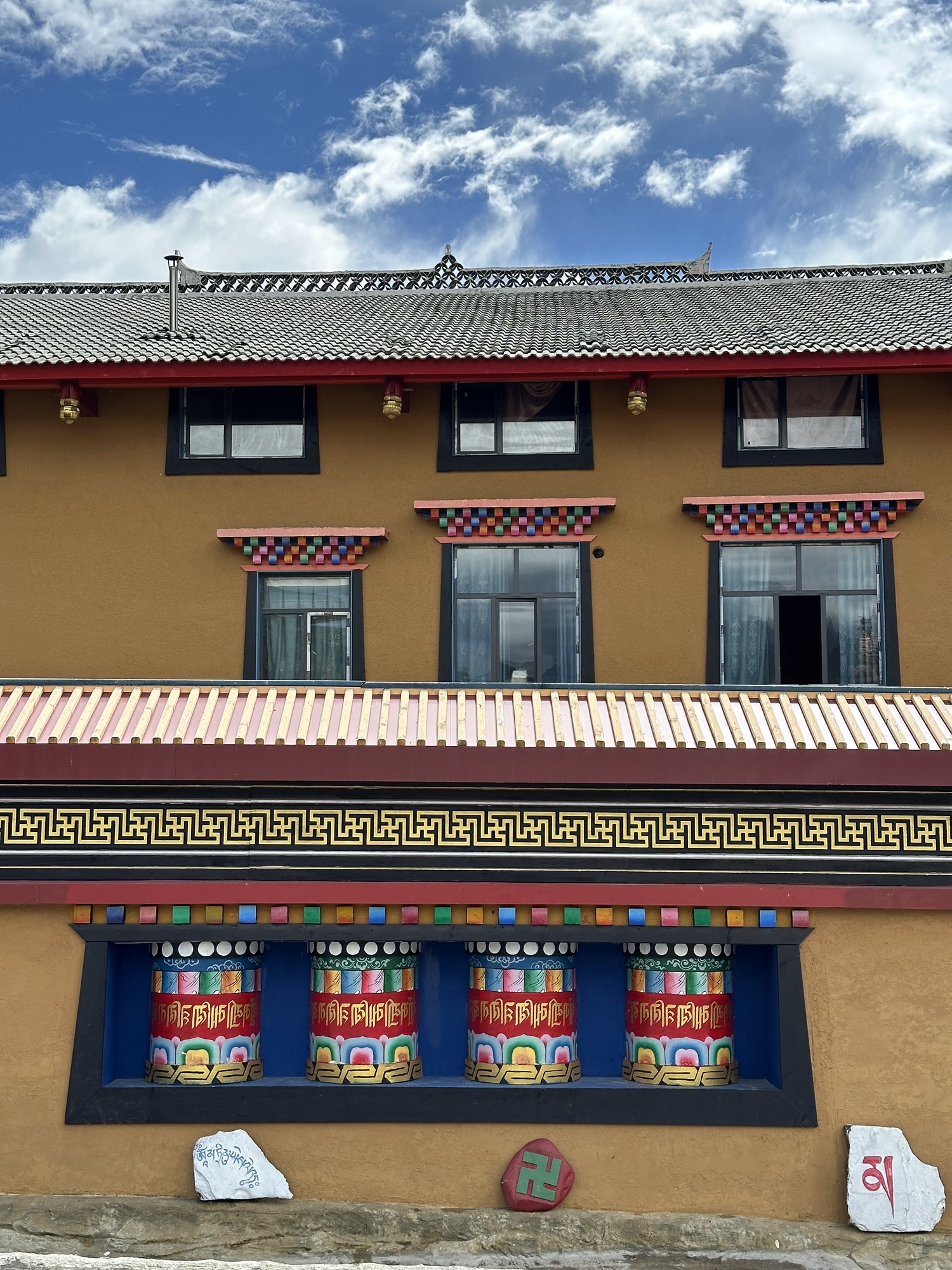 阿岭吉祥藏寨旅行图片 2