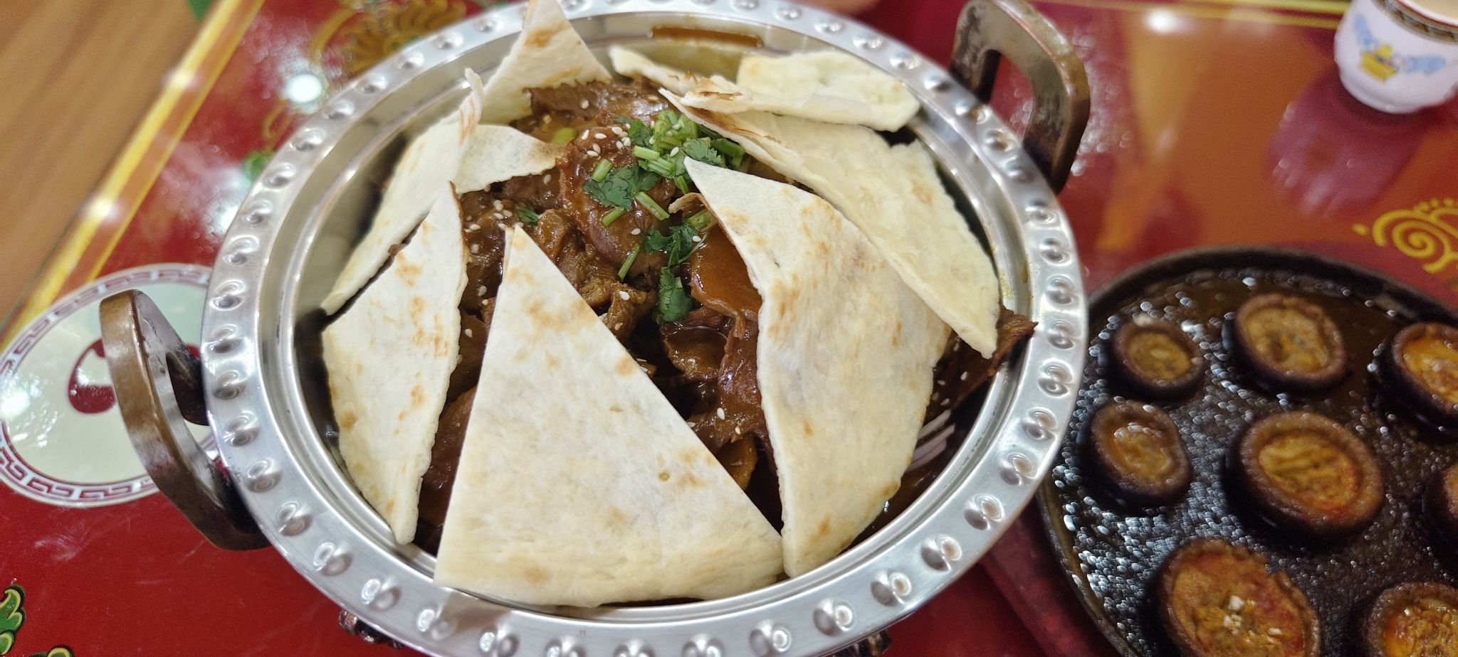 央恰仓藏餐厅