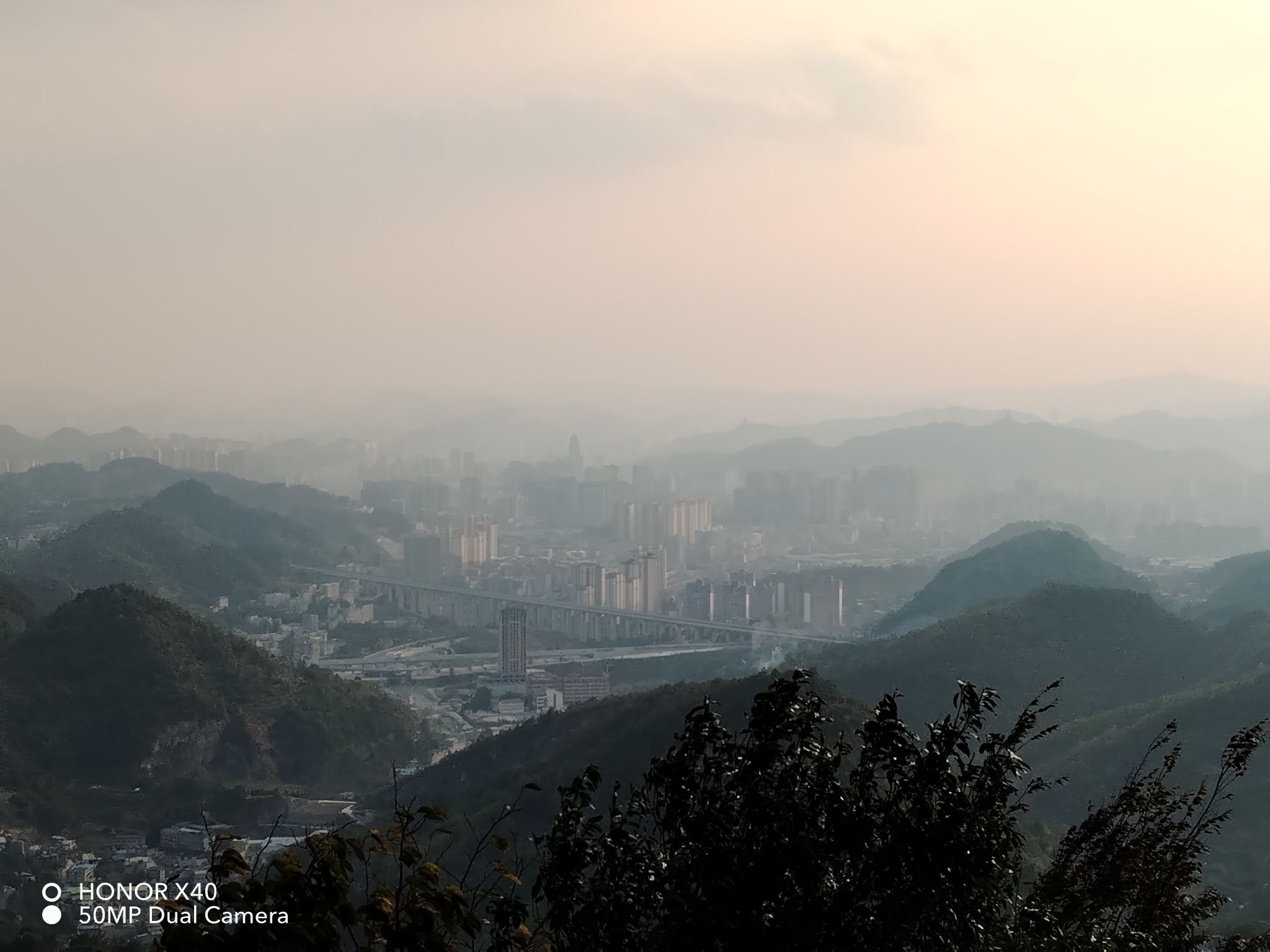 崖顶山森林氧吧旅行图片 2