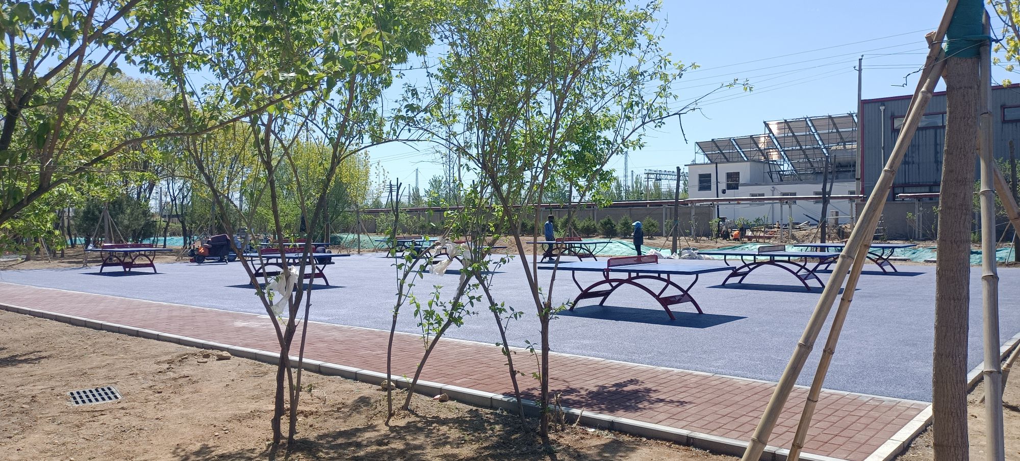 建设大街带状休闲体育公园