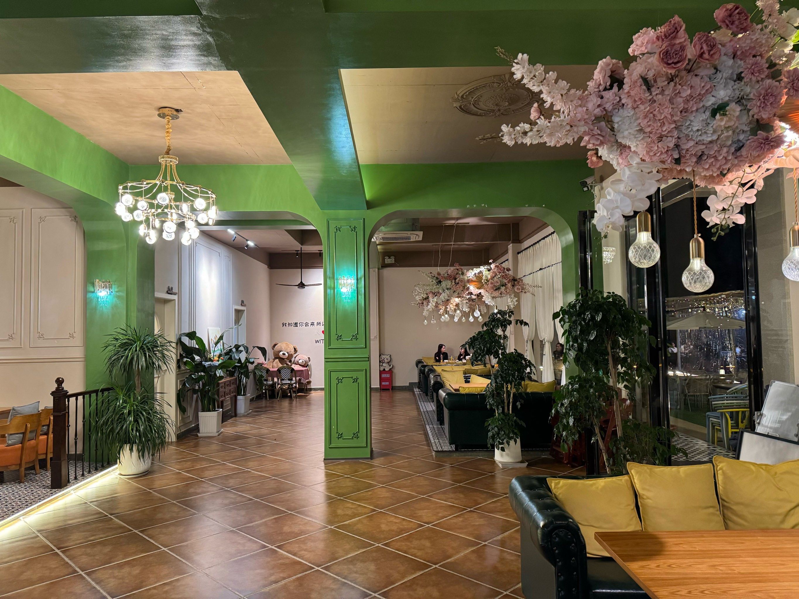 大仓里无边界餐厅