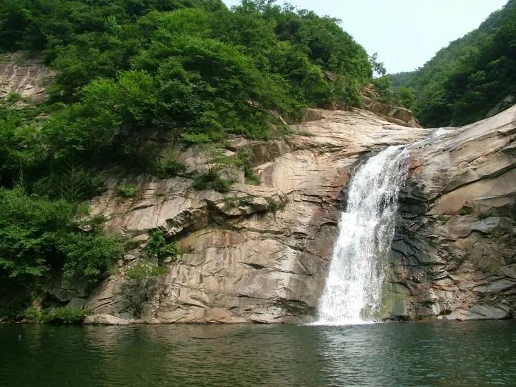 龙王沟瀑布旅行图片 2