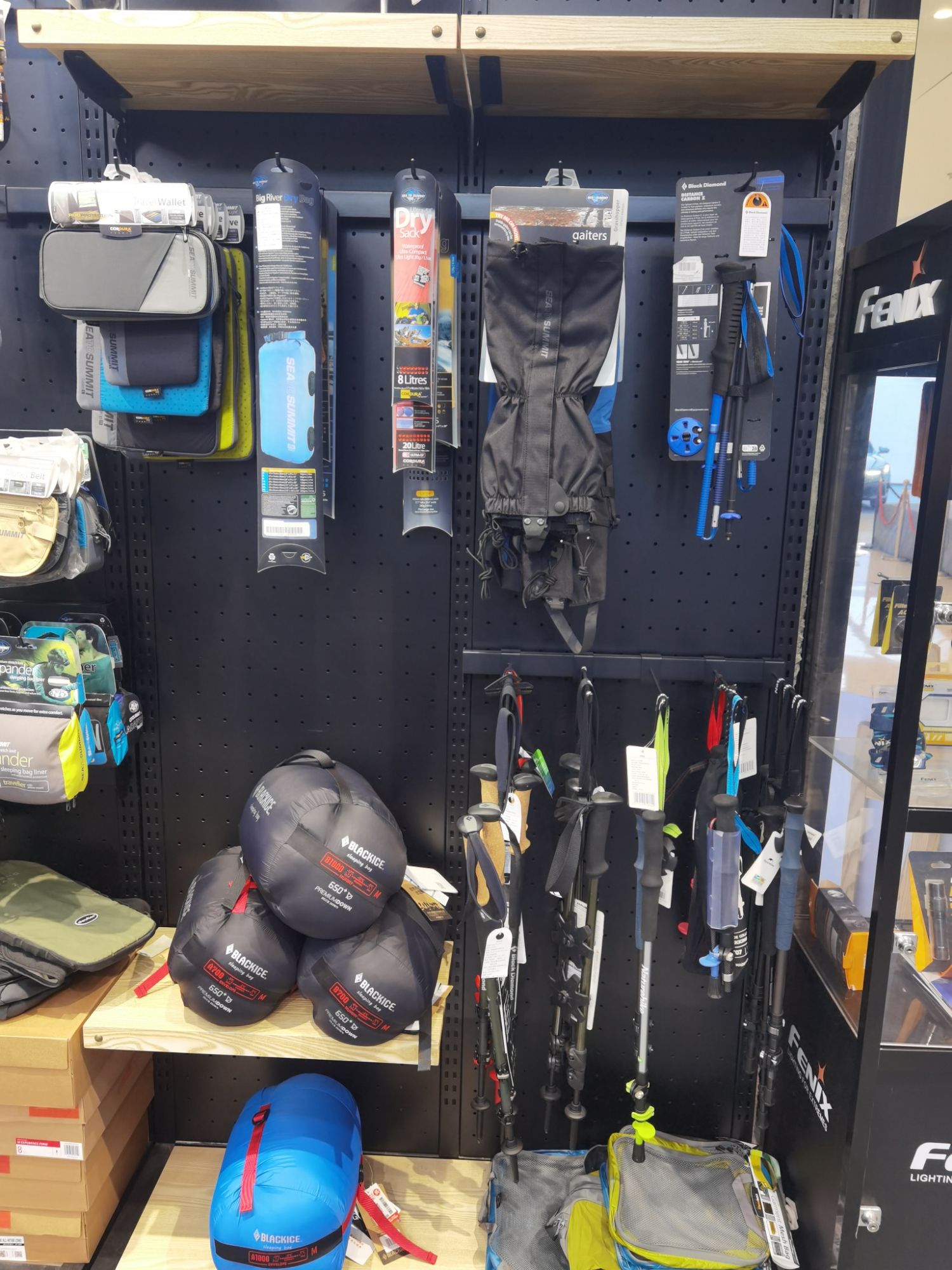 Protogether普罗拓界士户外集合店(高新宝龙店)