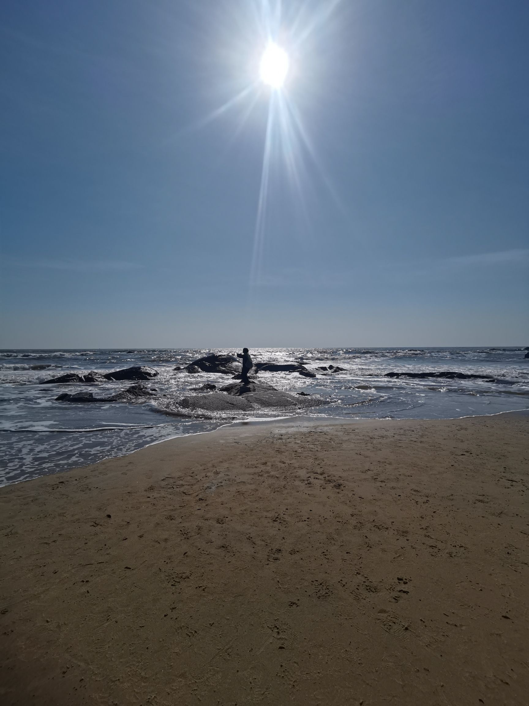 鼎龙湾礁石海滩旅行图片 1
