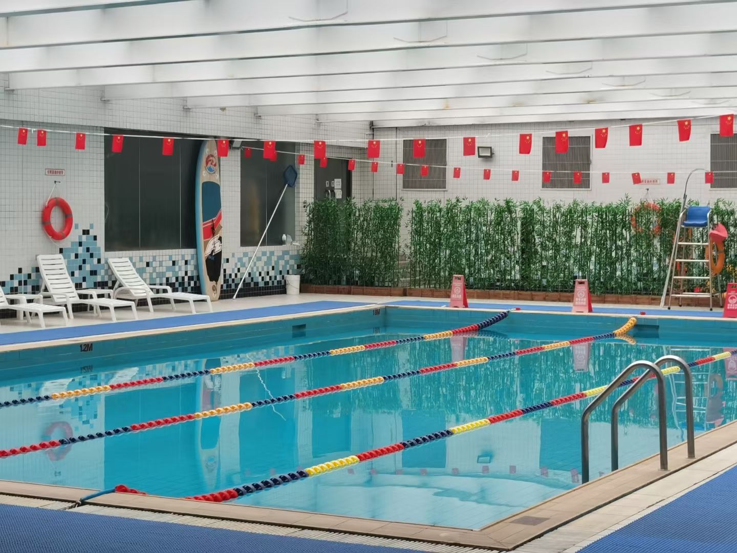 场地封面-燕磊游泳潜水健身中心
