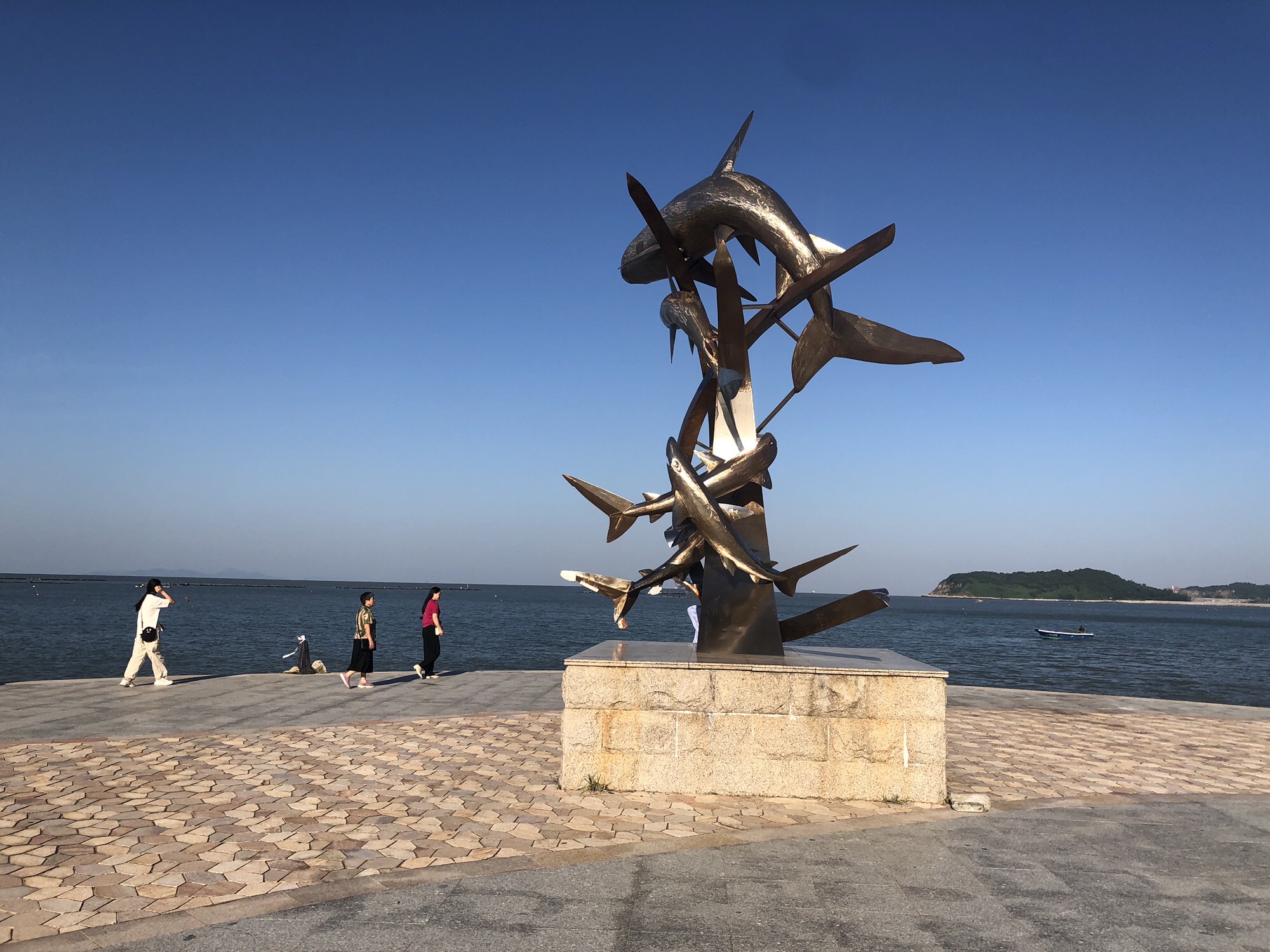 大澳渔村鲨鱼雕像旅行图片 1