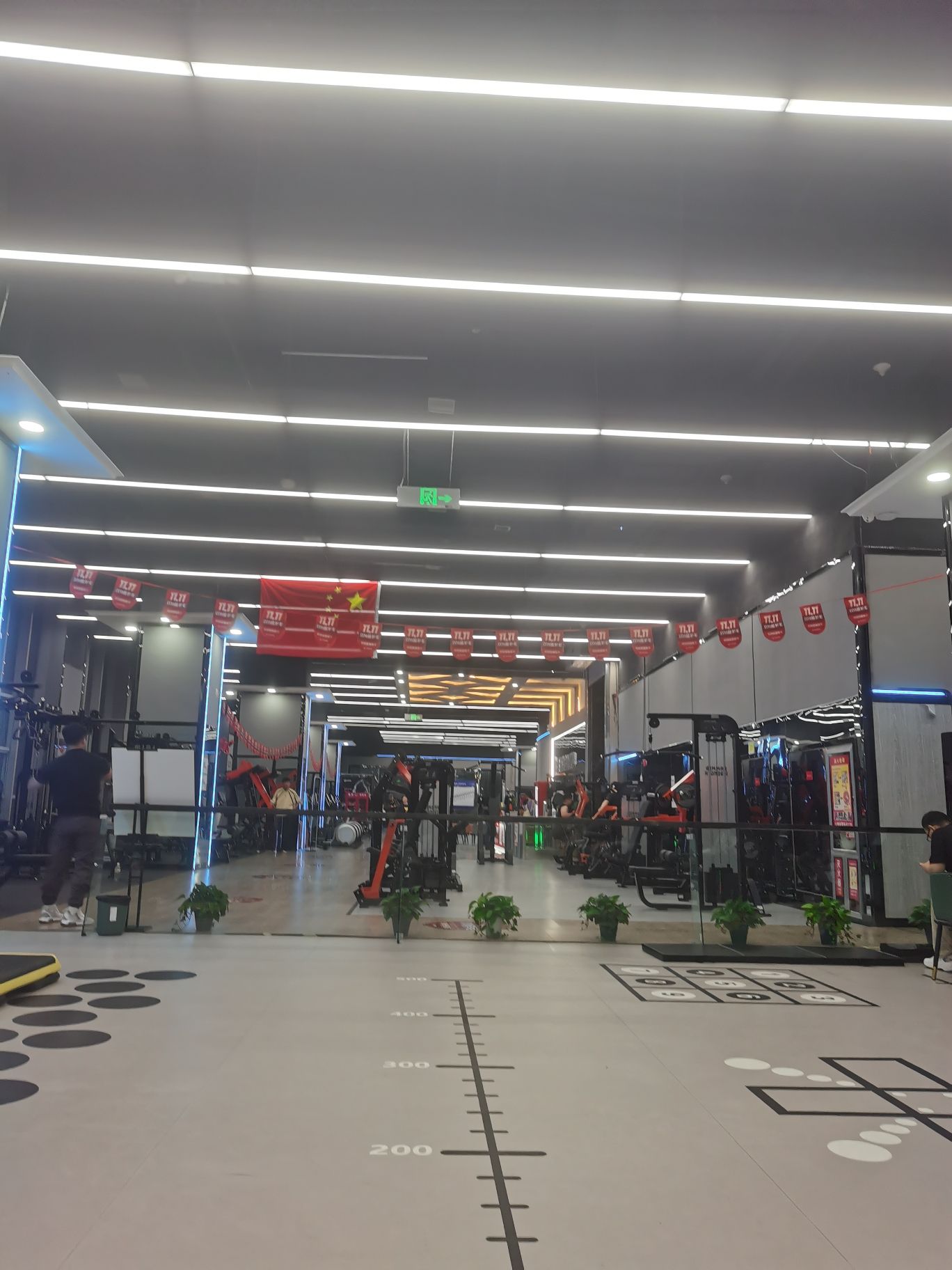 沃瑞游泳健身馆