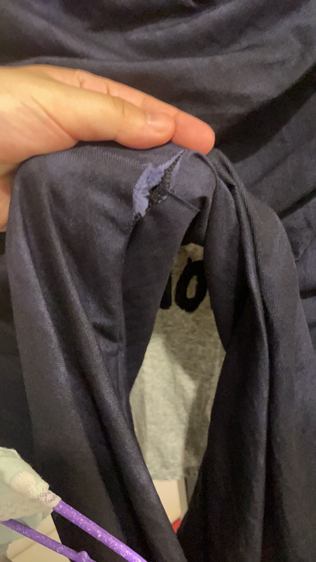 金华市婺城区衣广汇服装百货仓储店