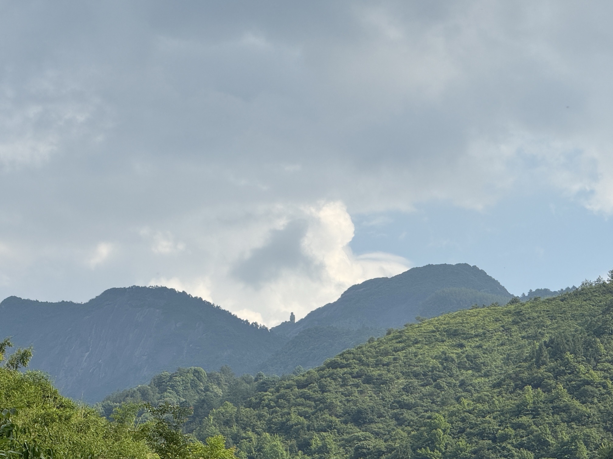 龙潭瀑布旅行图片 3