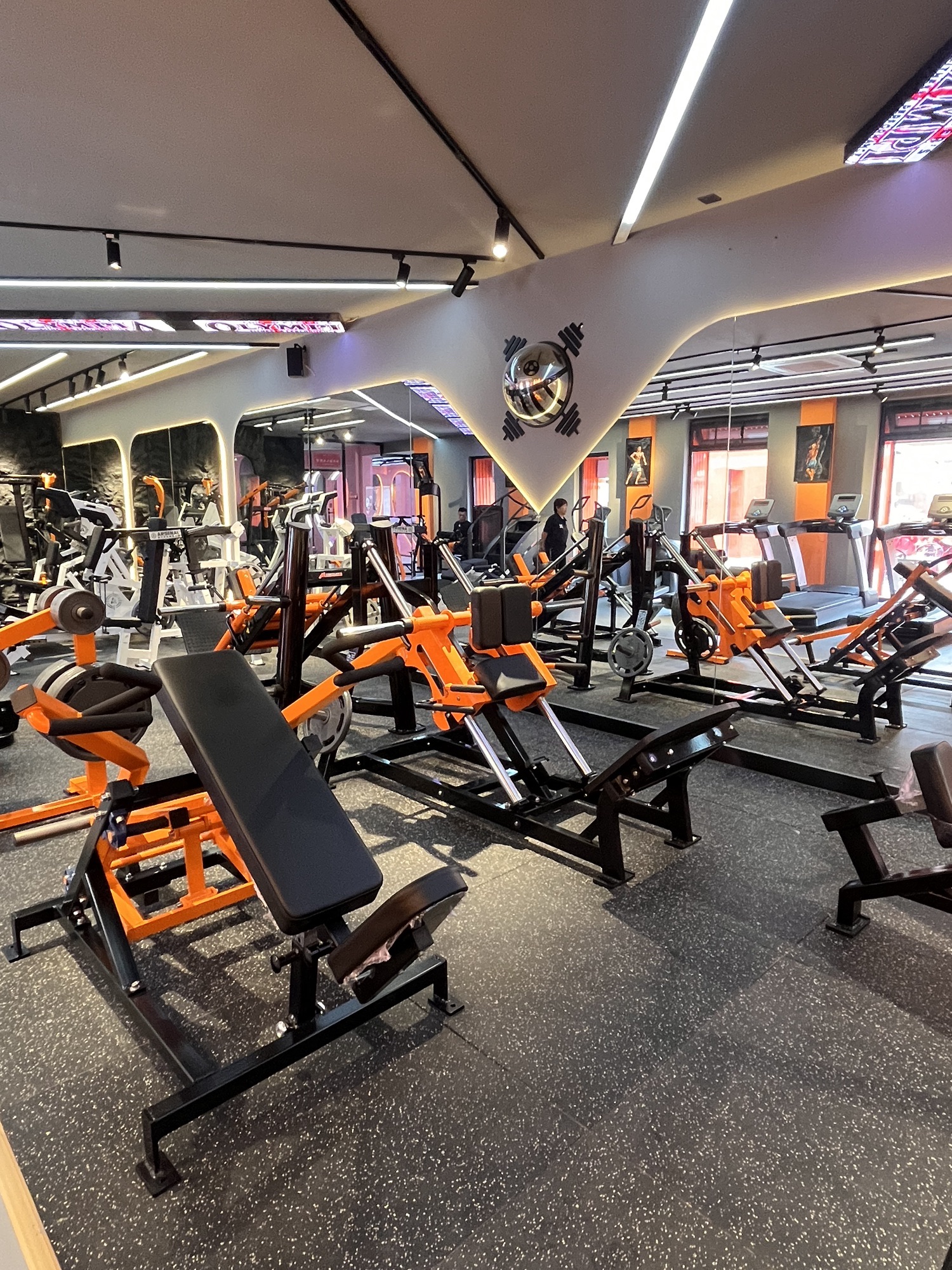 场地封面-拿铁健身工厂