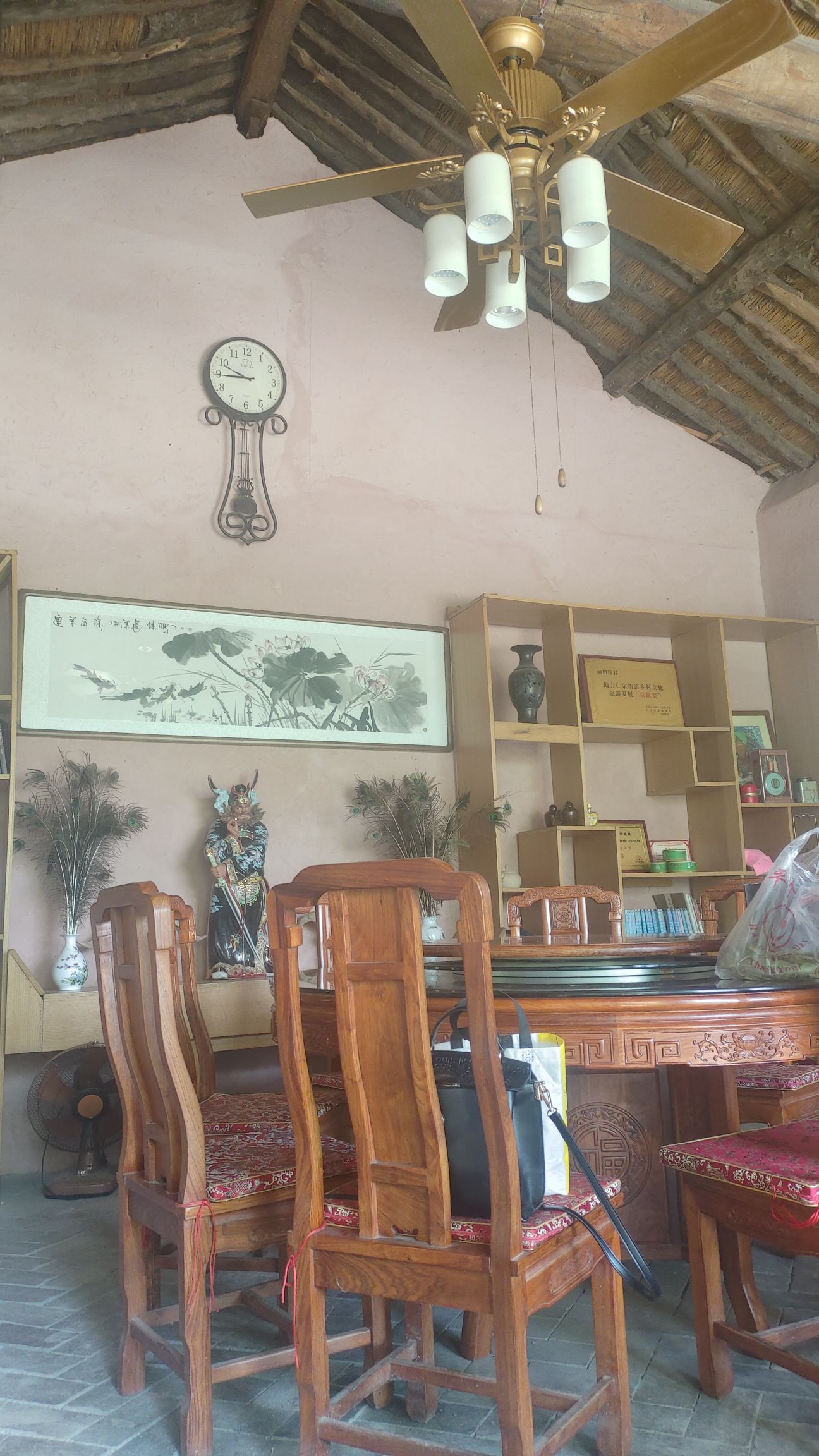 硕田溪谷山庄 - 秦陵街道便民圈栖邻生活圈休闲服务服务点实景照片