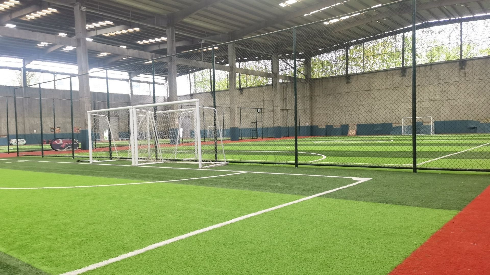 场地封面-软西足球公园