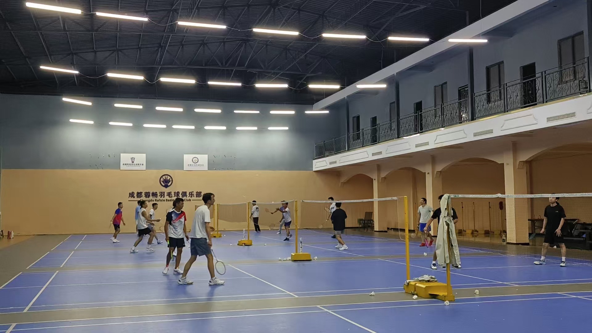 场地封面-成都蓉畅羽毛球俱乐部