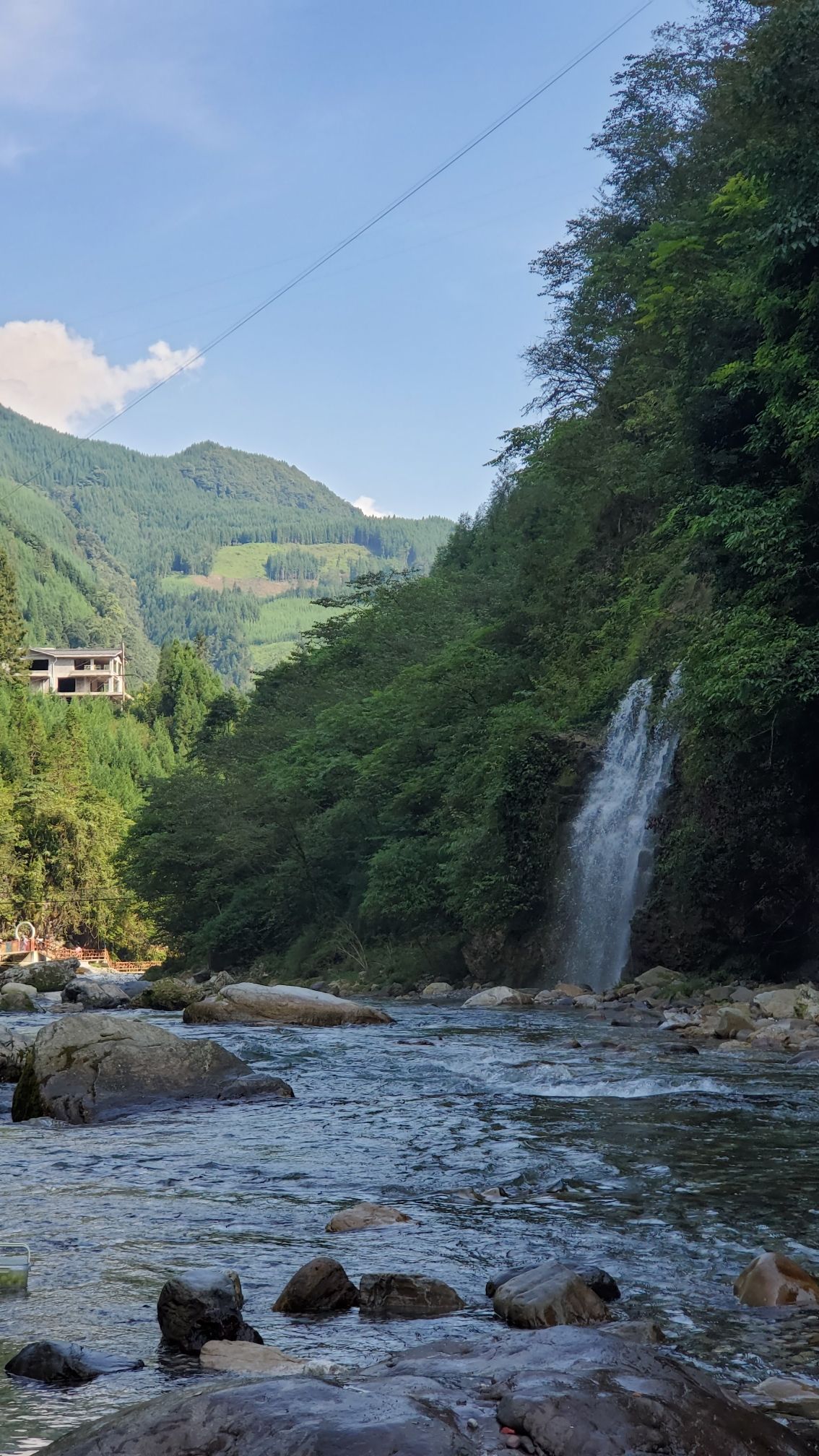 燕远村瀑布旅行图片 3