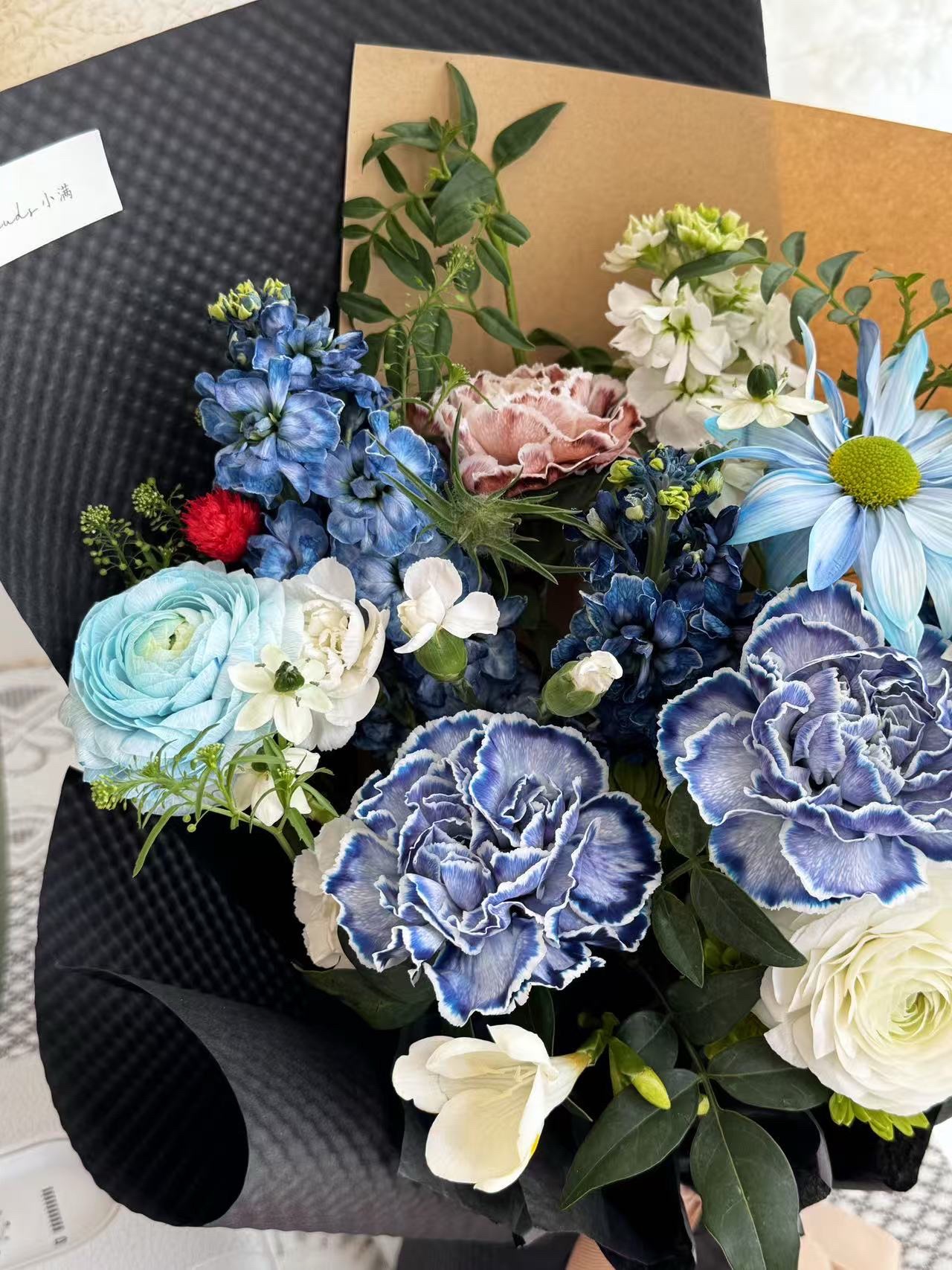 小满鲜花花艺工作室