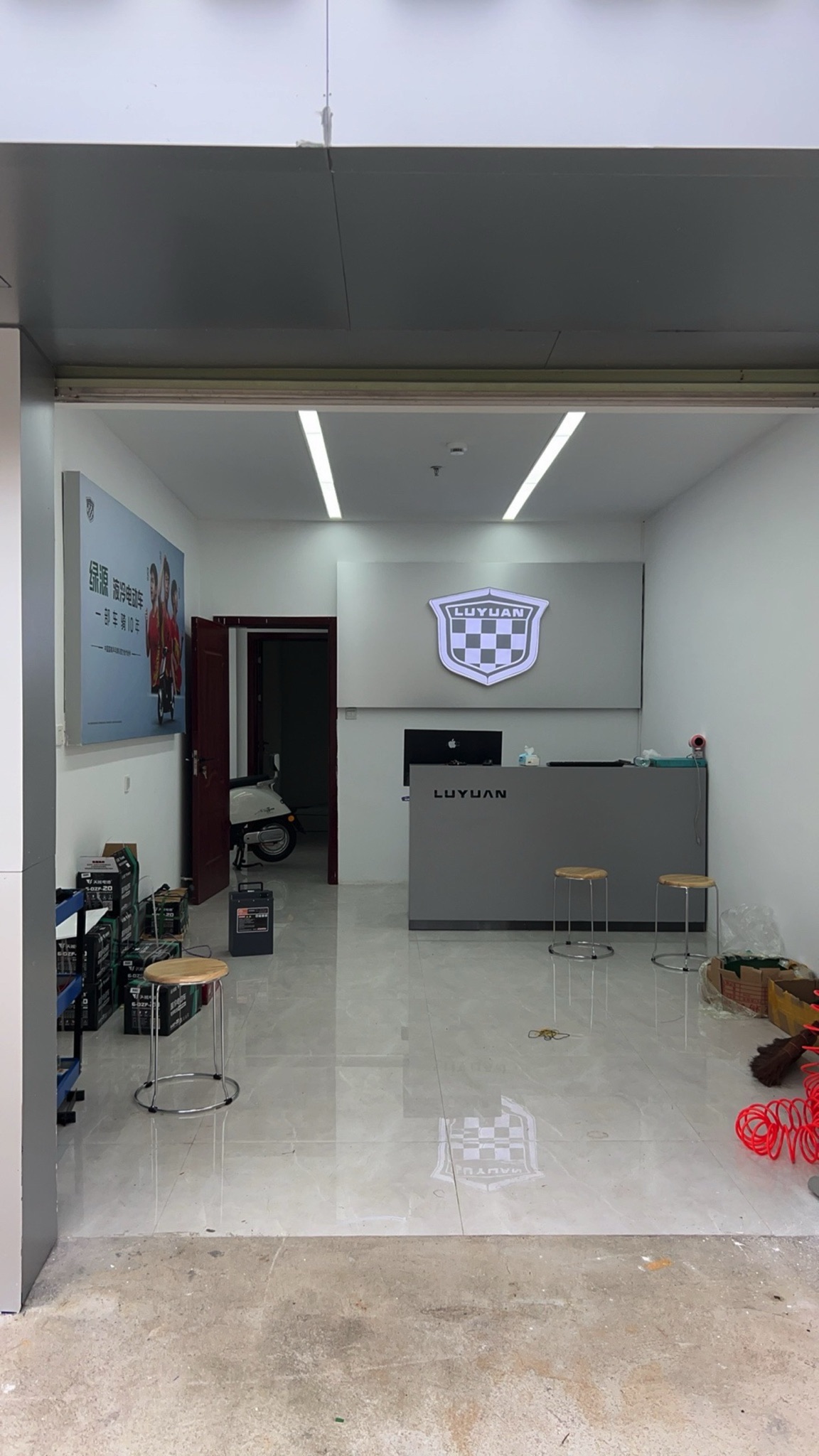 绿源租车(光明路店)