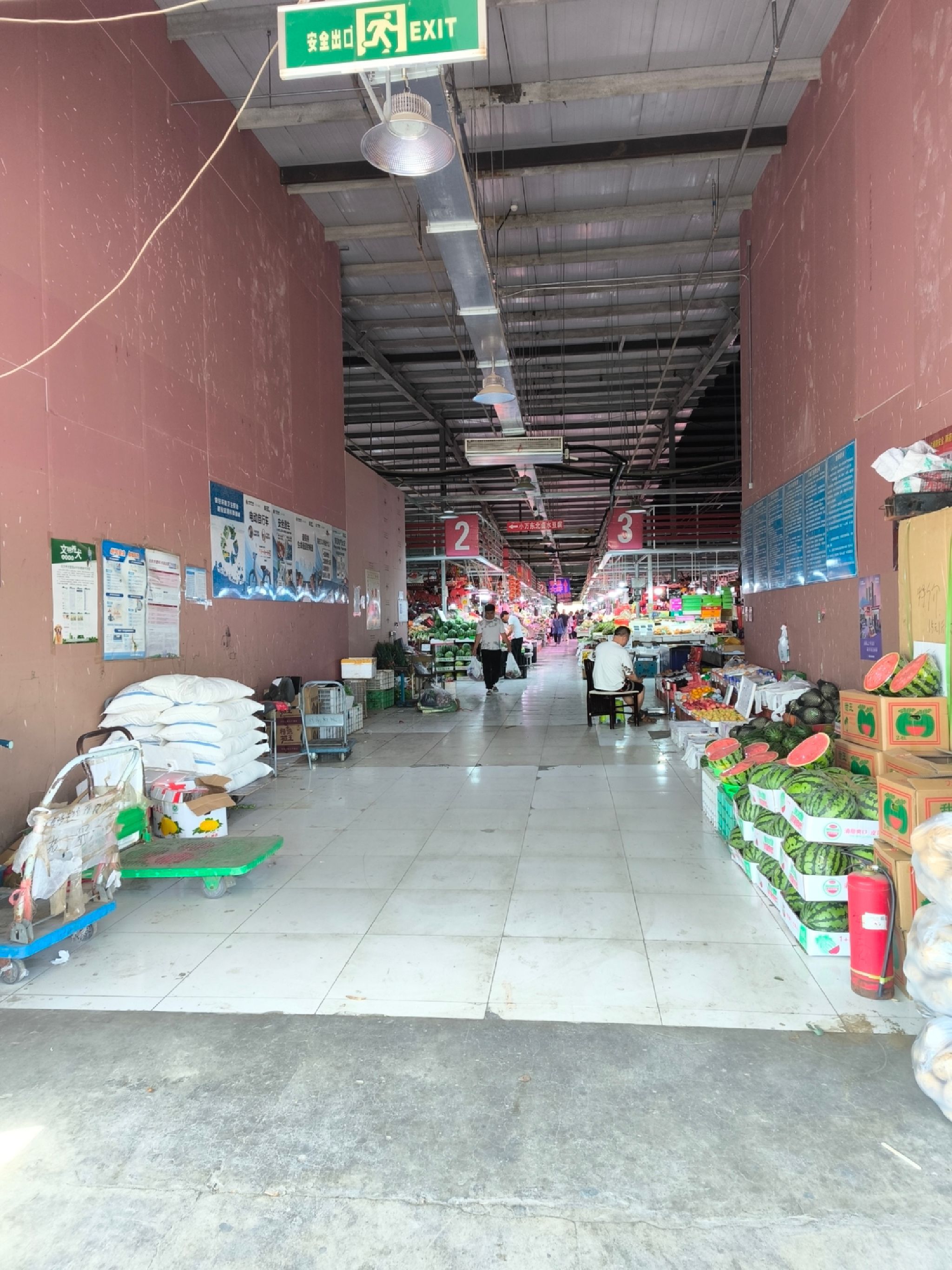 白坊农贸市场