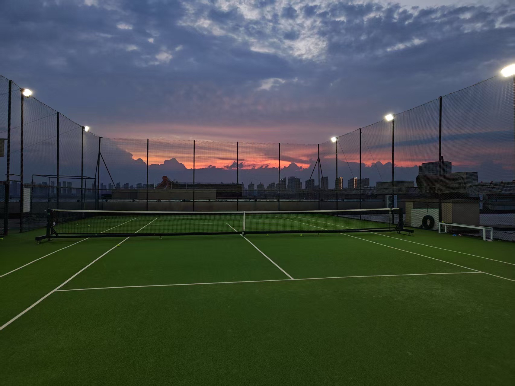 场地封面-上海沪动吧网球俱乐部