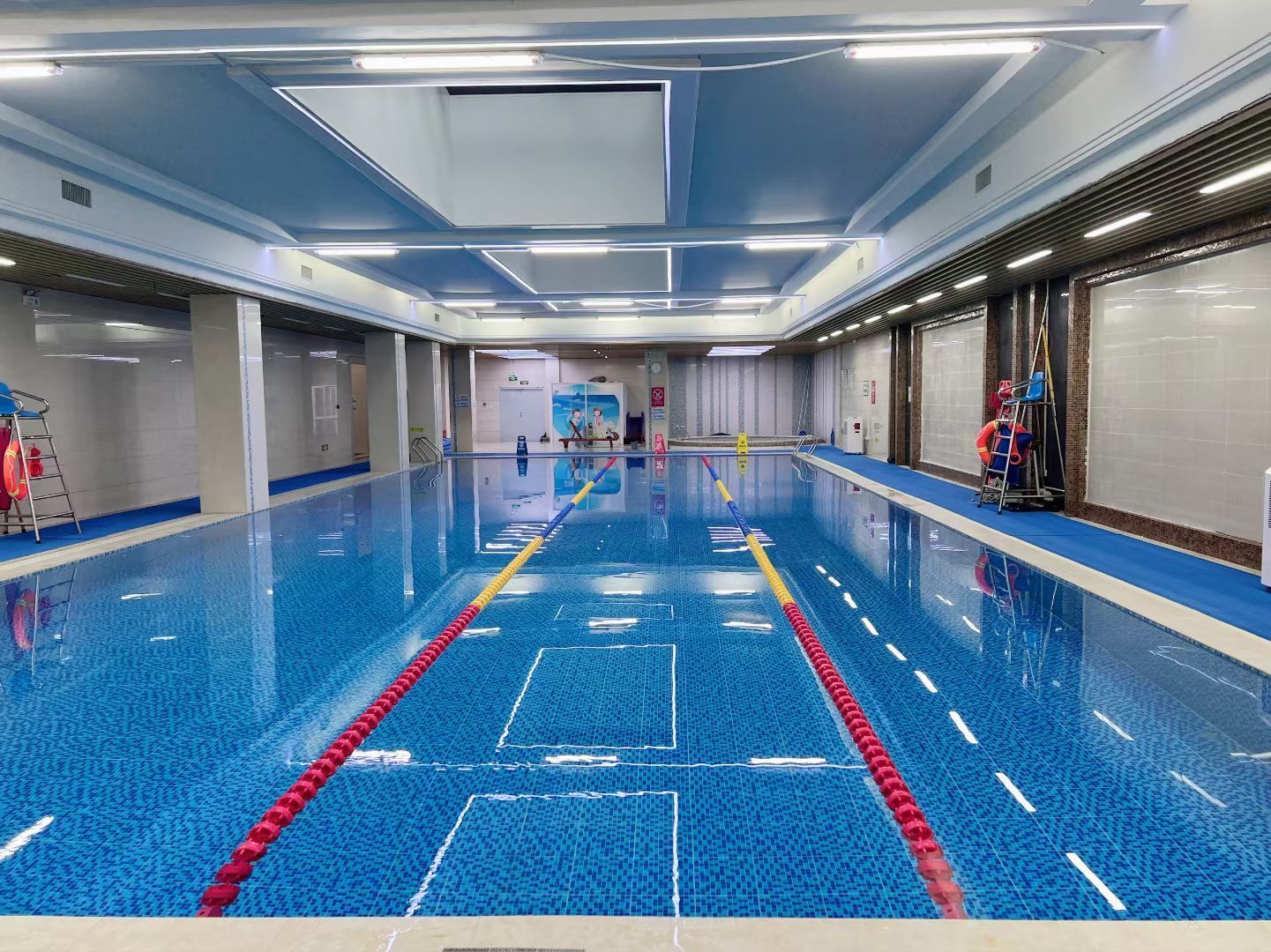 场地封面-泳腾之星游泳俱乐部(仙鹤门店)