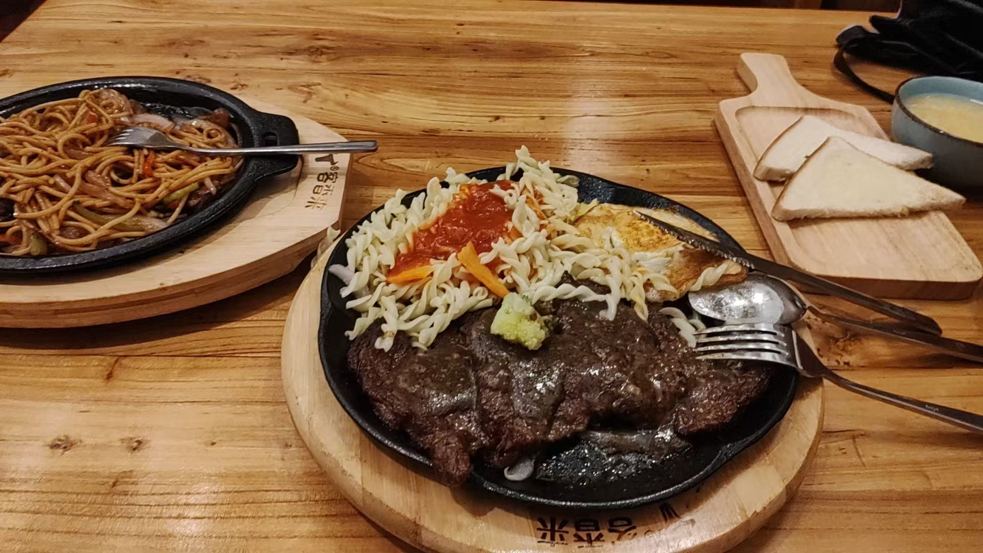 洛阳市客香来欢乐休闲餐厅(中和湾店)