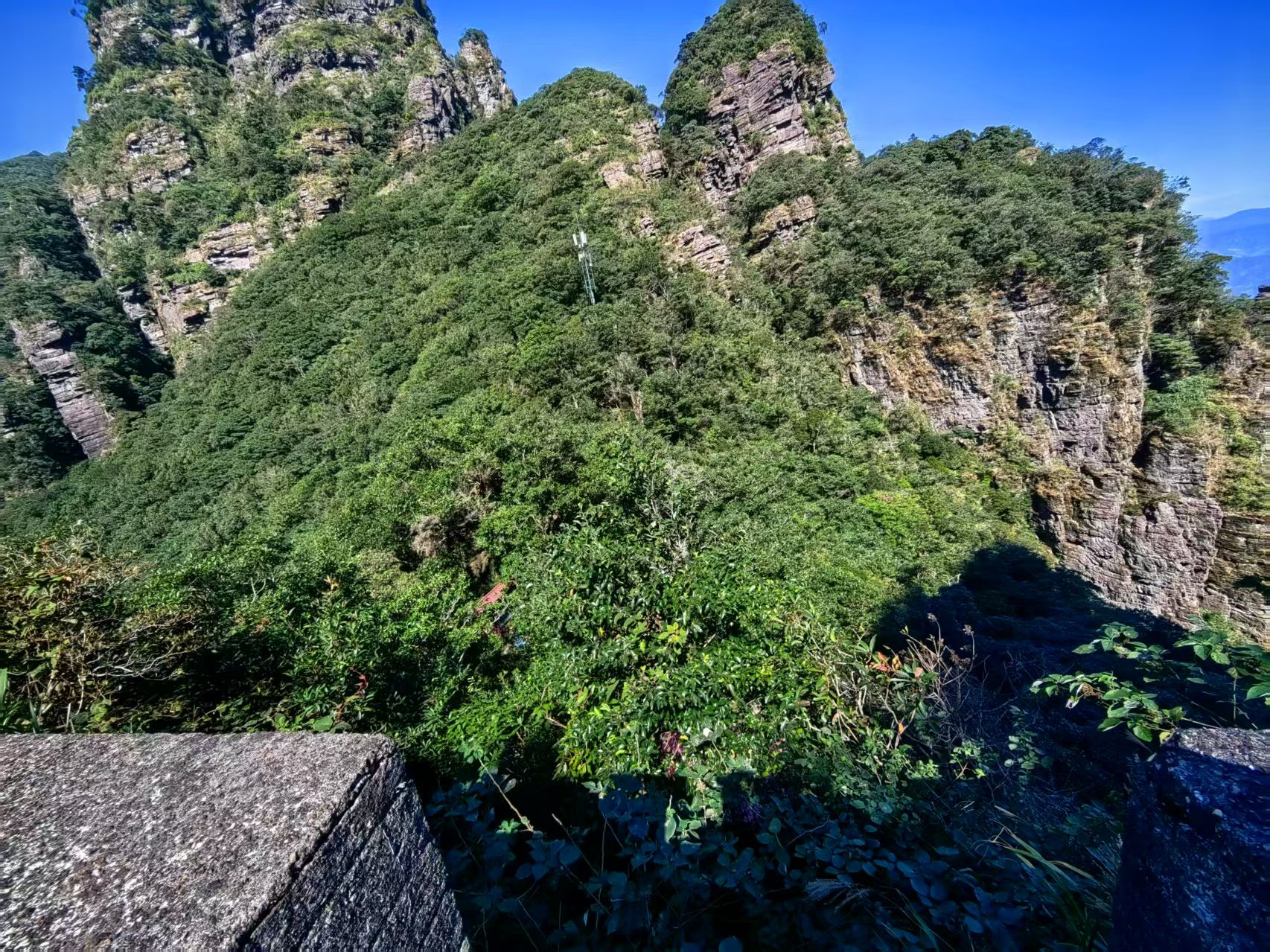 金秀圣堂大峡谷景区旅行图片 3