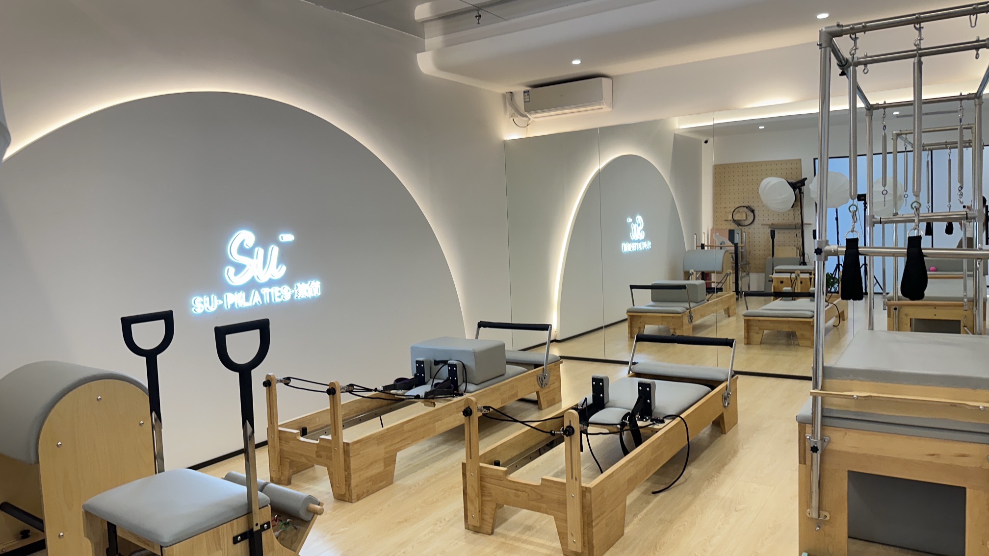 场地封面-素简普拉提·轻健身