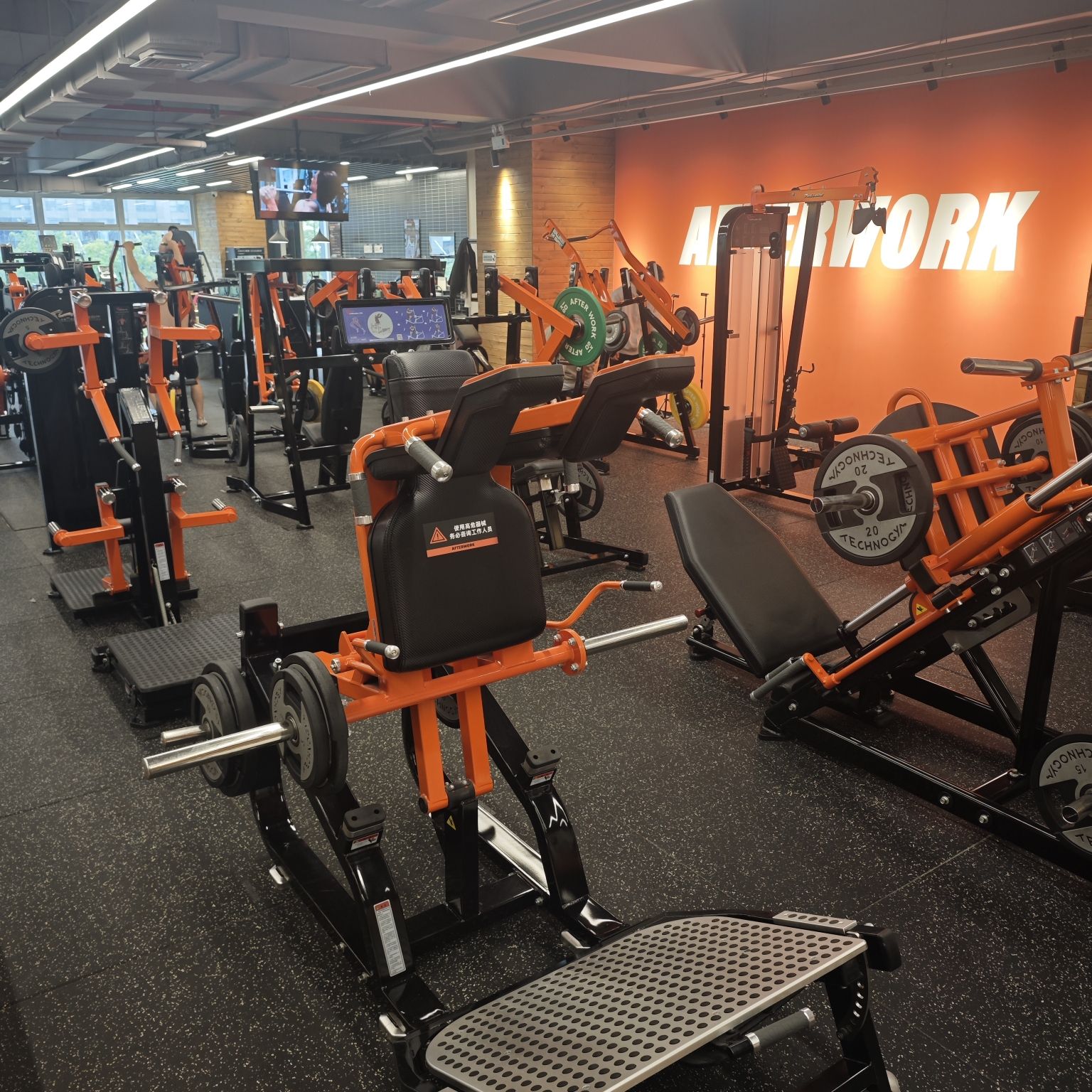 场地封面-AFTERWORK健身(滨江华业店)