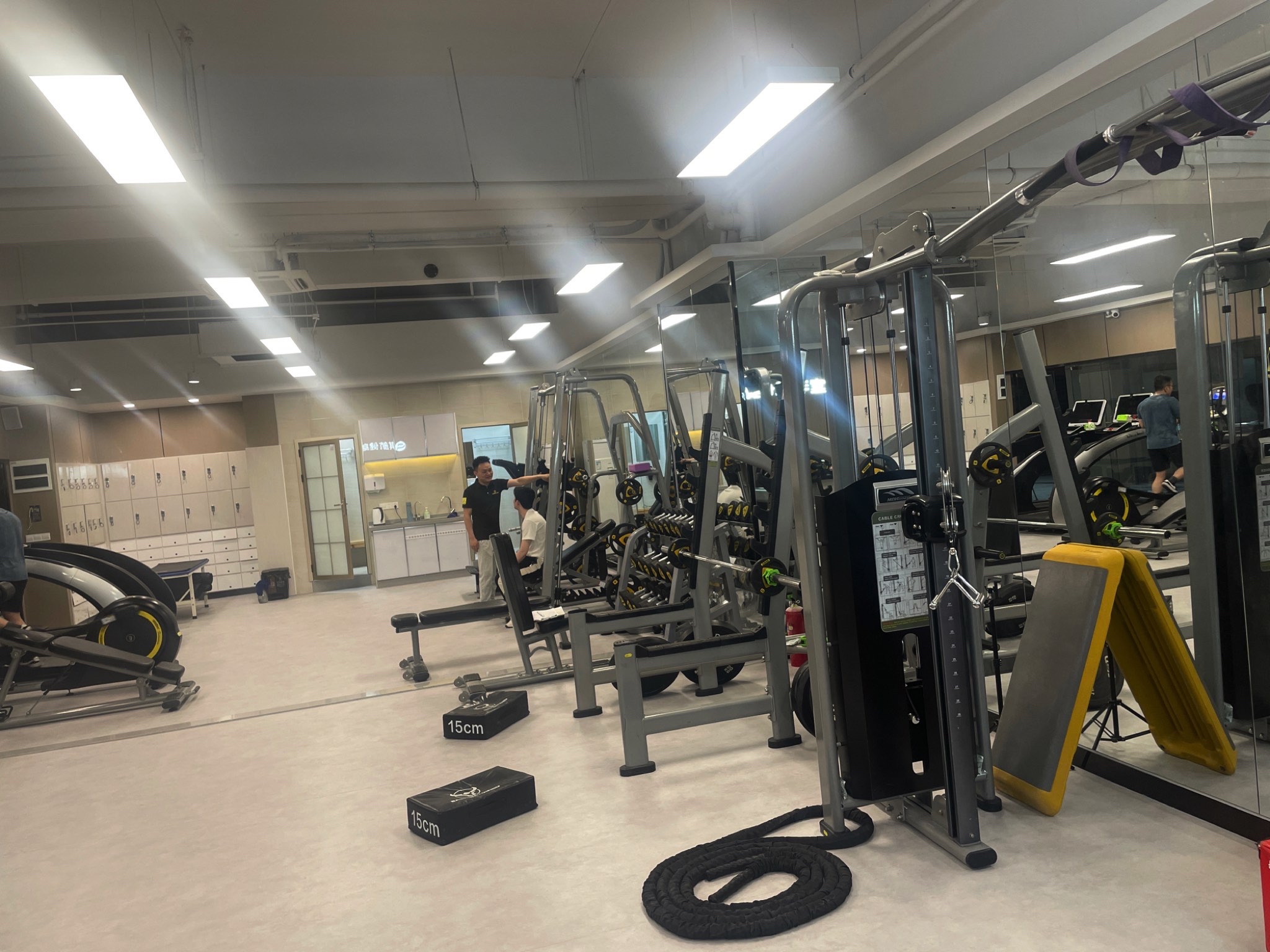 场地封面-琪航健身工作室(杨行世华国际广场店)