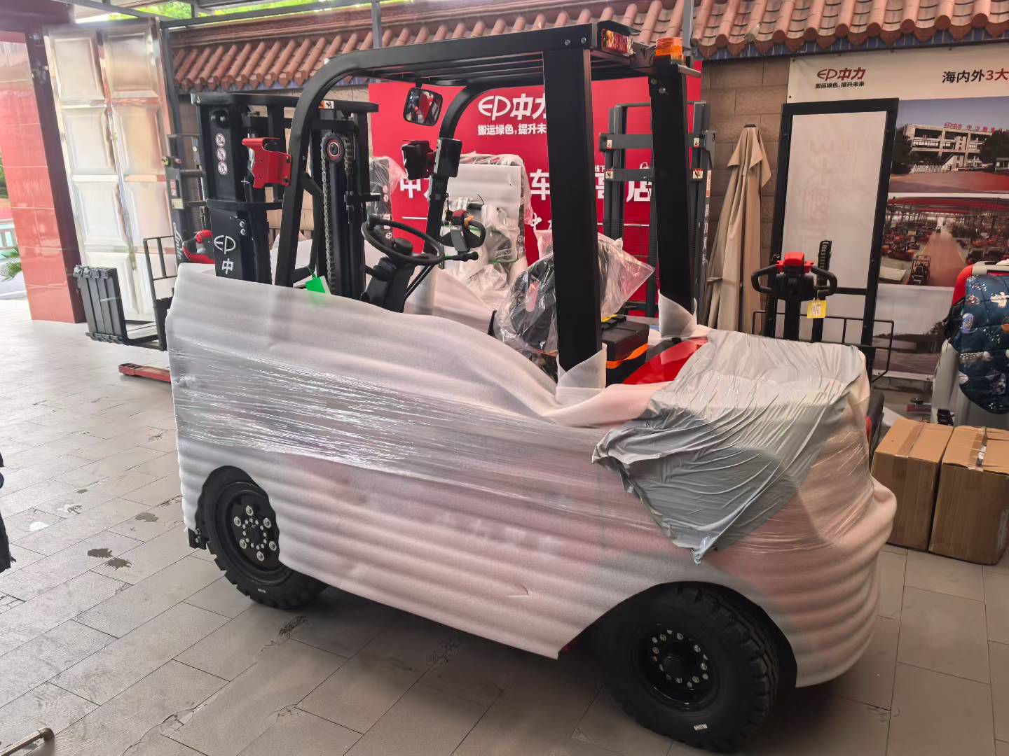 中力电动叉车(杭州仓储店)