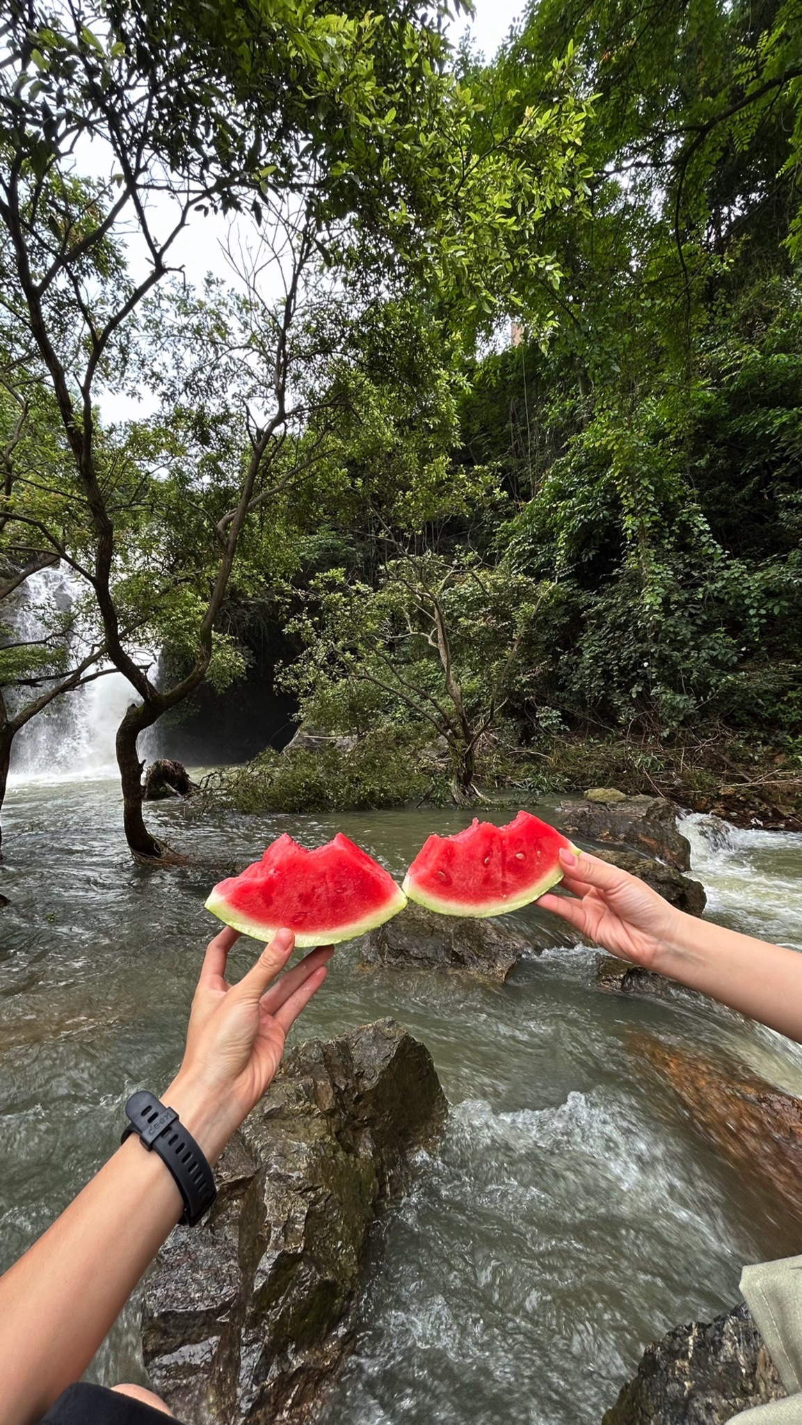 两丝瀑布旅行图片 1