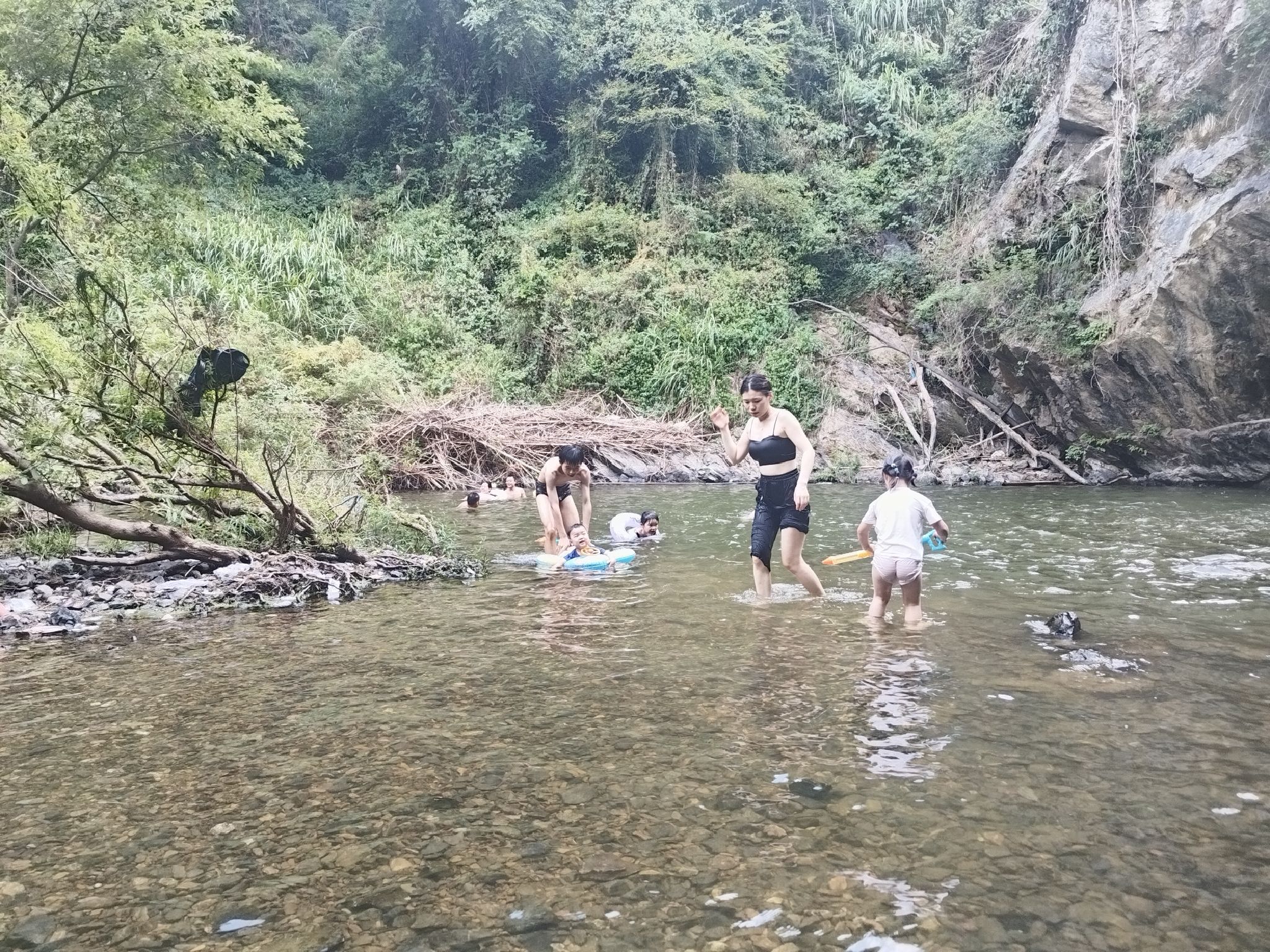 两丝瀑布旅行图片 1