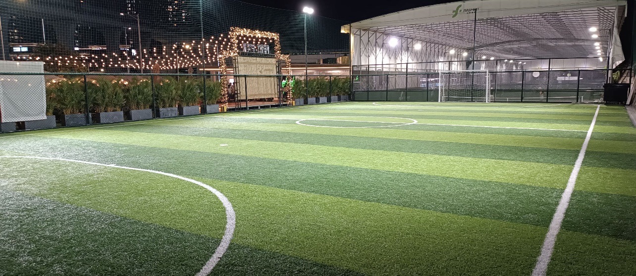 场地封面-龙胜足球场