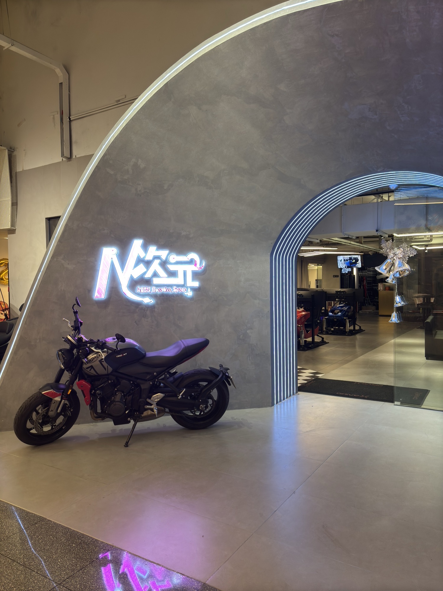 场地封面-n次元空间